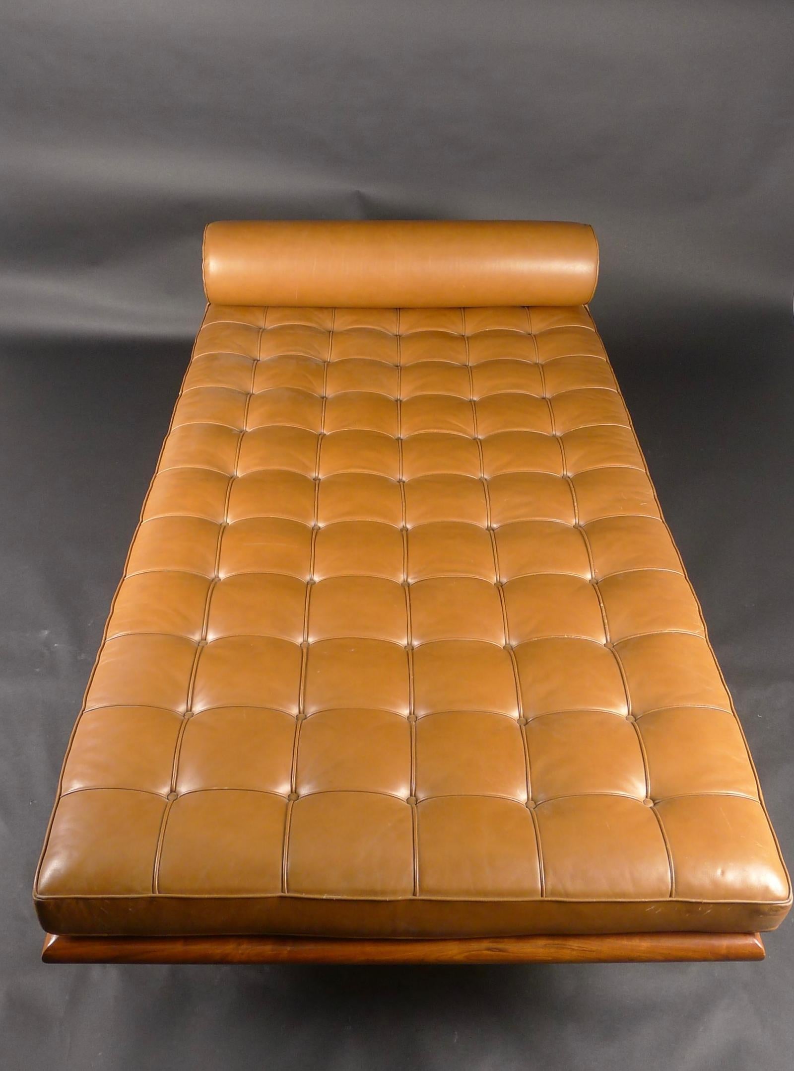 Leather Mies Van Der Rohe, Barcelona Daybed, Manufactured by Knoll International, 1970s
