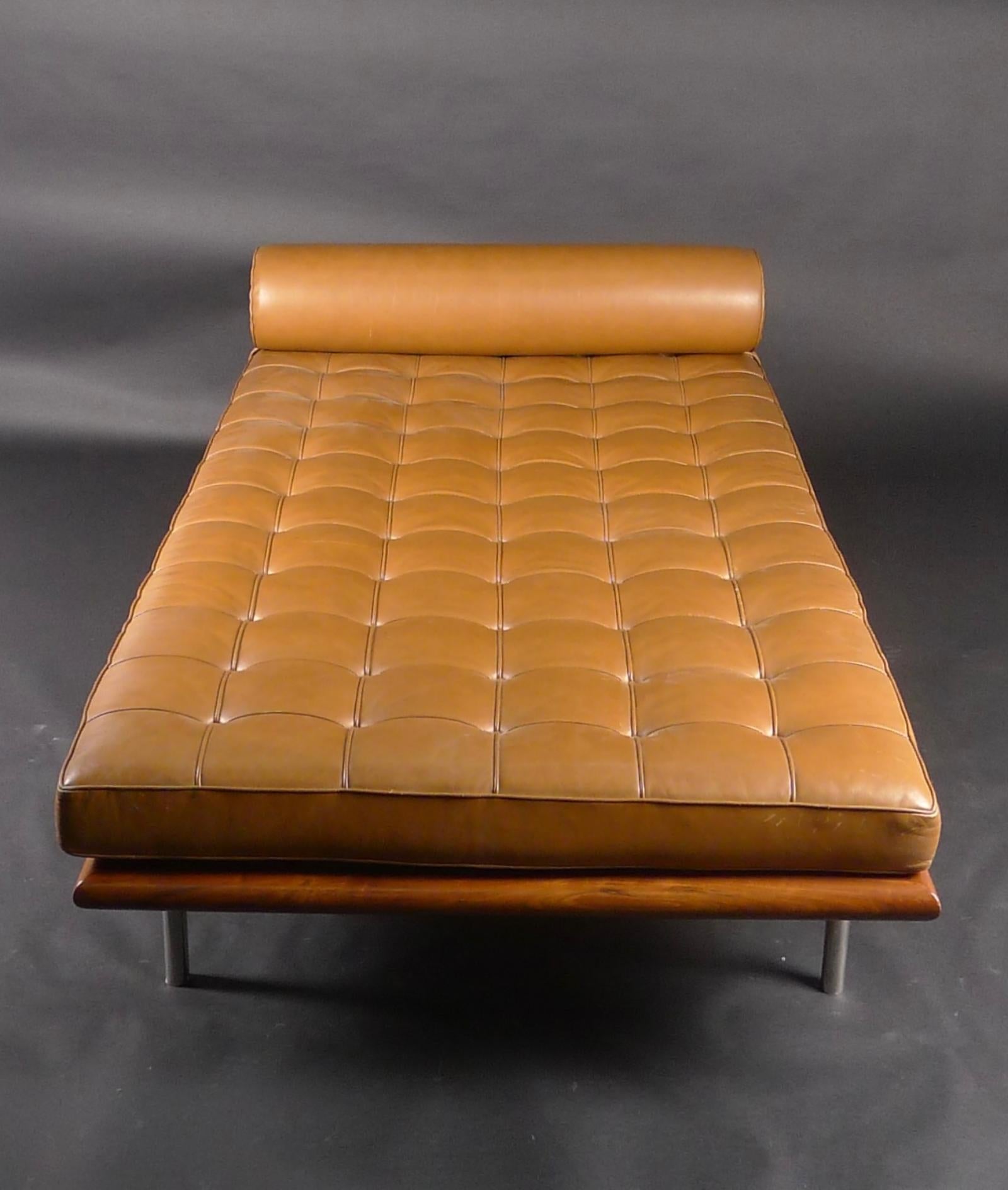 Mies Van Der Rohe, Barcelona Daybed, Manufactured by Knoll International, 1970s 1