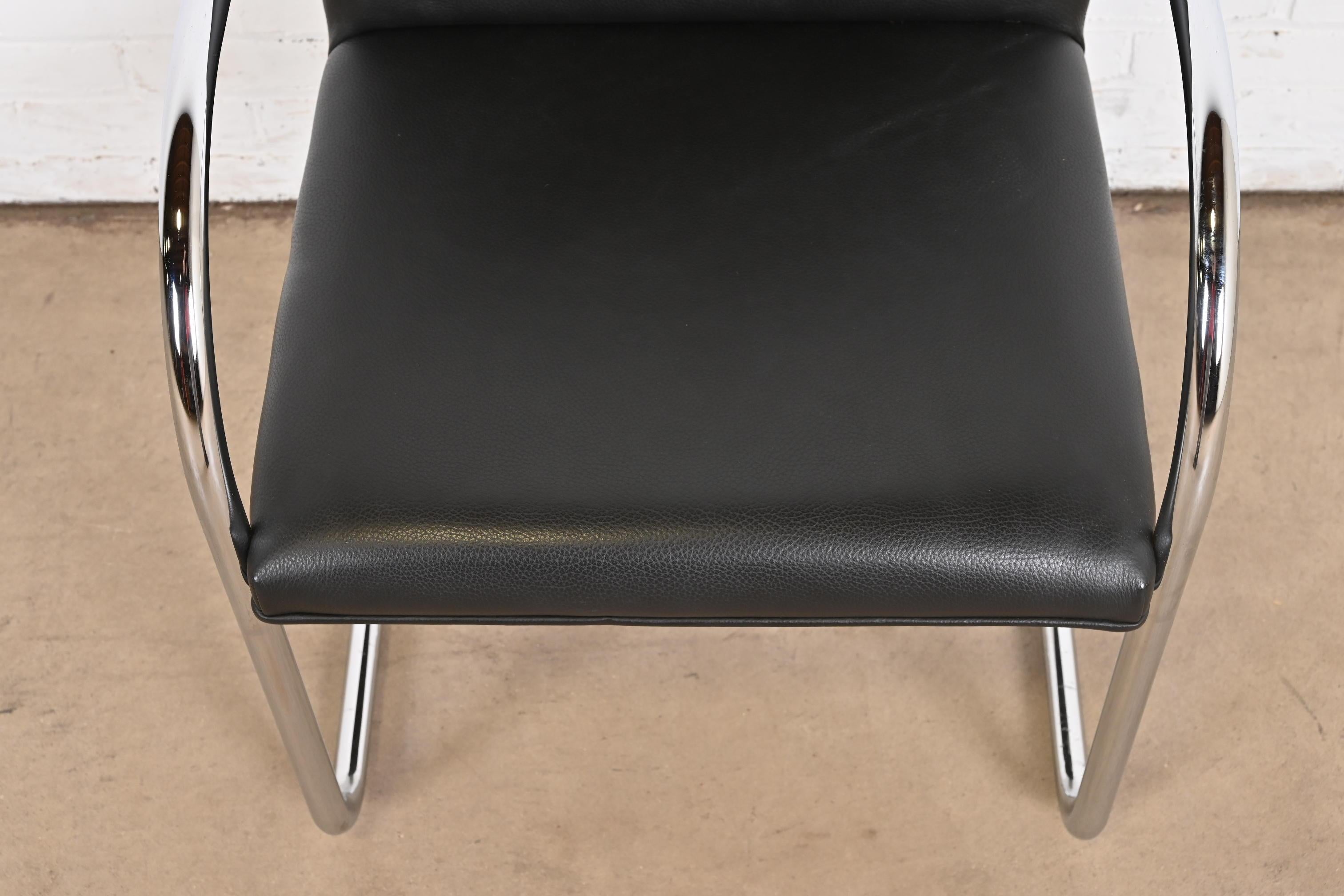 Mies Van Der Rohe Black Leather and Chrome Brno Chairs, Pair For Sale 7