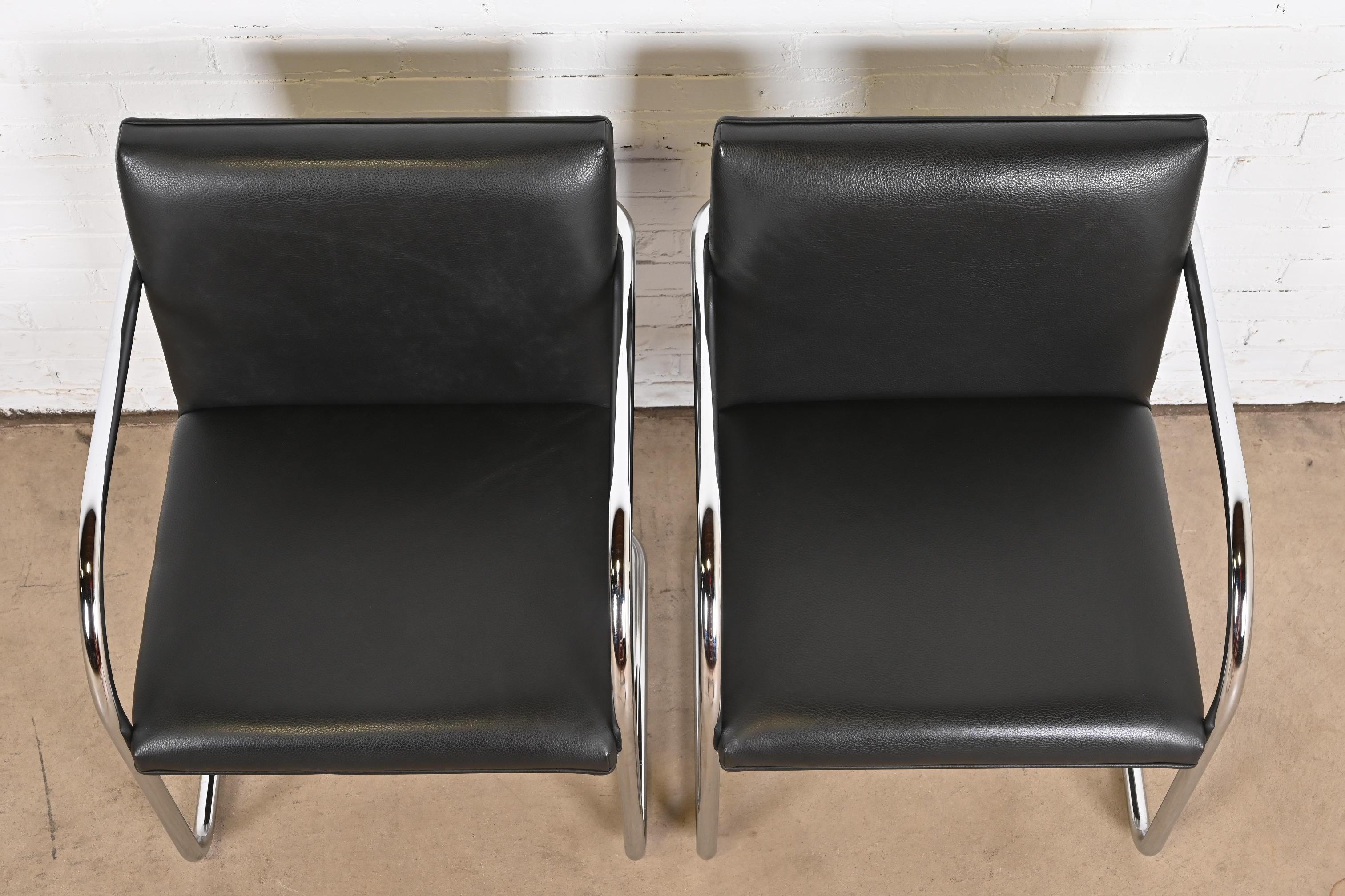 Mies Van Der Rohe Black Leather and Chrome Brno Chairs, Pair For Sale 3