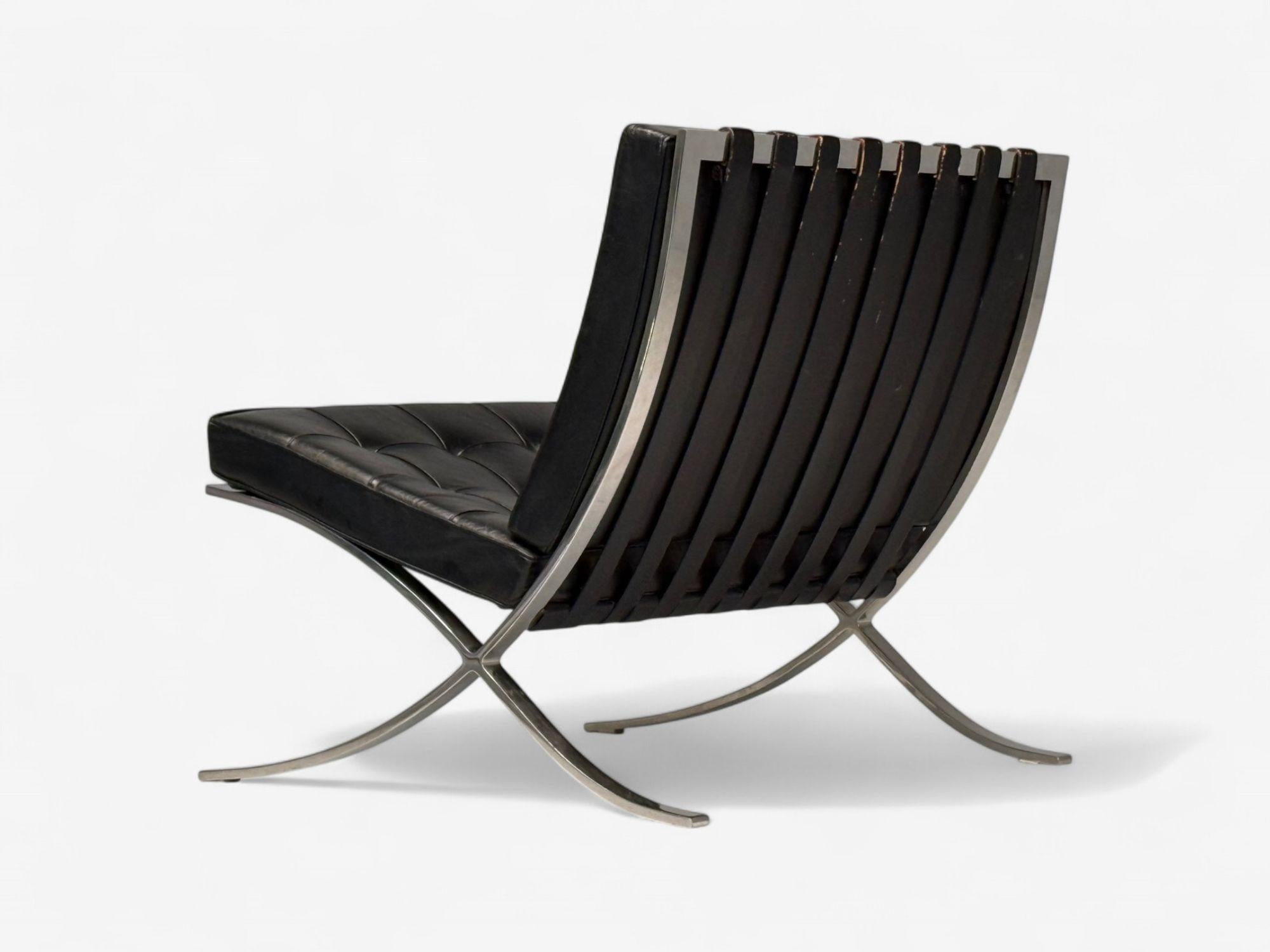 American Mies van der Rohe, Black Leather, Chrome, Early Barcelona Chairs, USA, 1960s For Sale