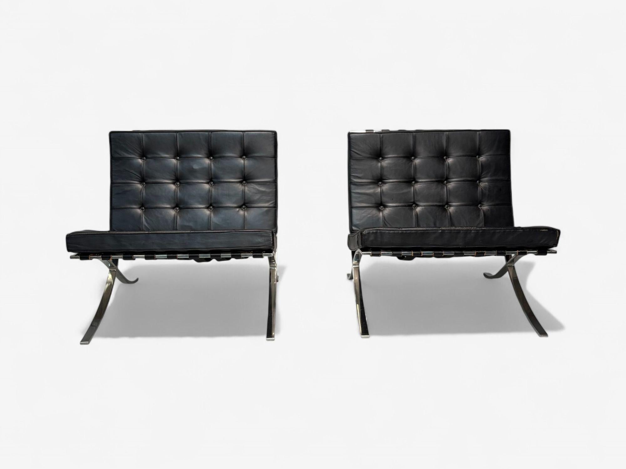 Mies van der Rohe, Black Leather, Chrome, Early Barcelona Chairs, USA, 1960s In Good Condition For Sale In Manhasset, NY
