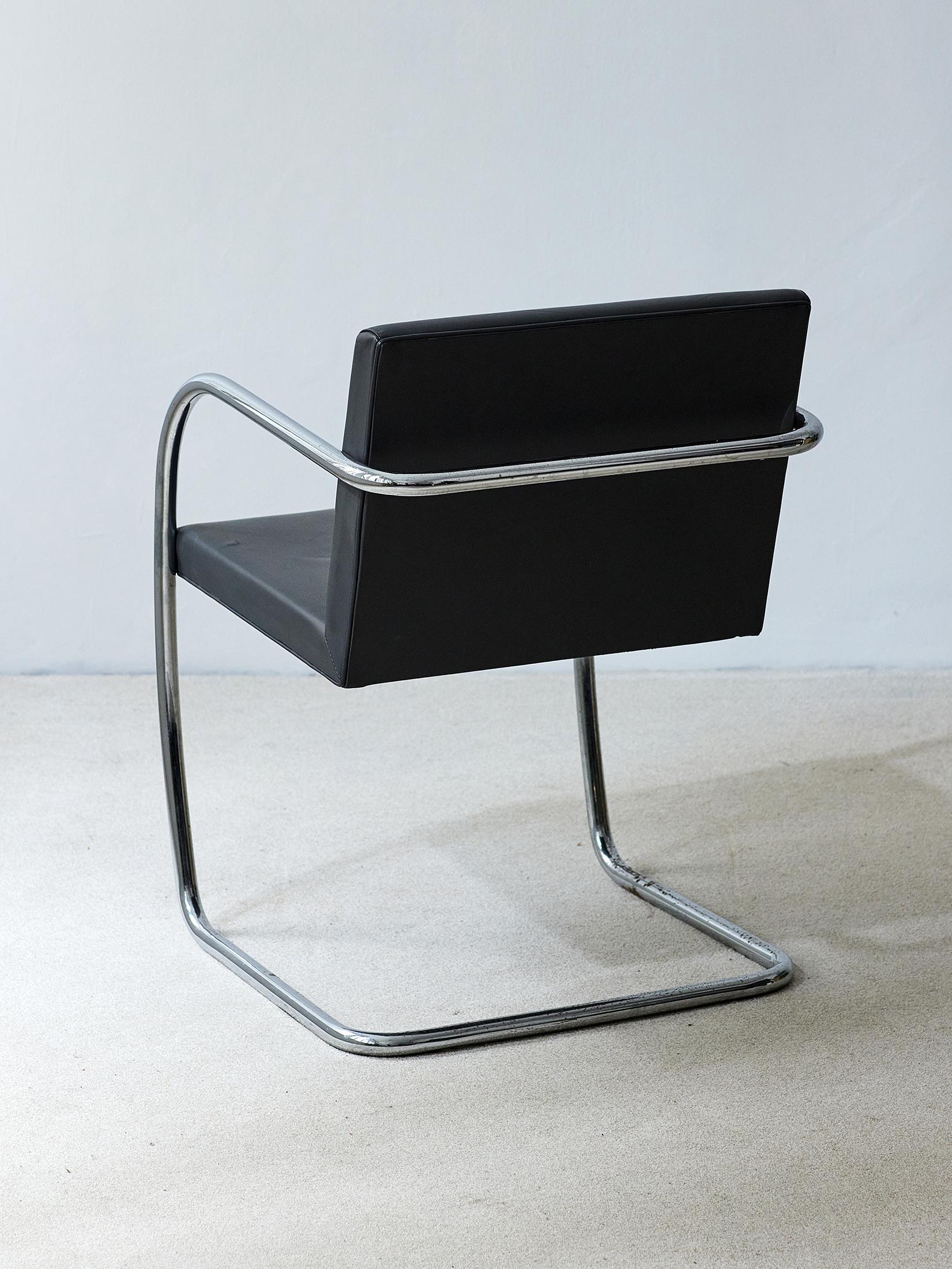 Metà XX secolo Sedia Mies van der Rohe Brno Knoll 1960s in vendita