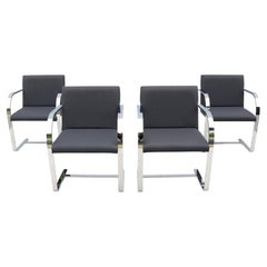 Mies van der Rohe Brno Stühle im Flat-Bar-Stil aus grauer Wolle von Gordon – 4er-Set