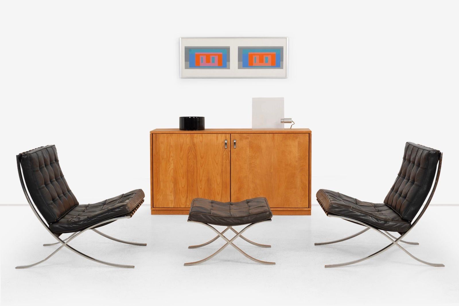 Mies van der Rohe Cabinet from The Promontory Apartments, Chicago, 1950
Provenance: 5530 South Shore Drive, Hyde Park, Chicago
Rare cabinet designed by Ludwig Mies van der Rohe for The Promontory Apartments—his first high-rise project in the United