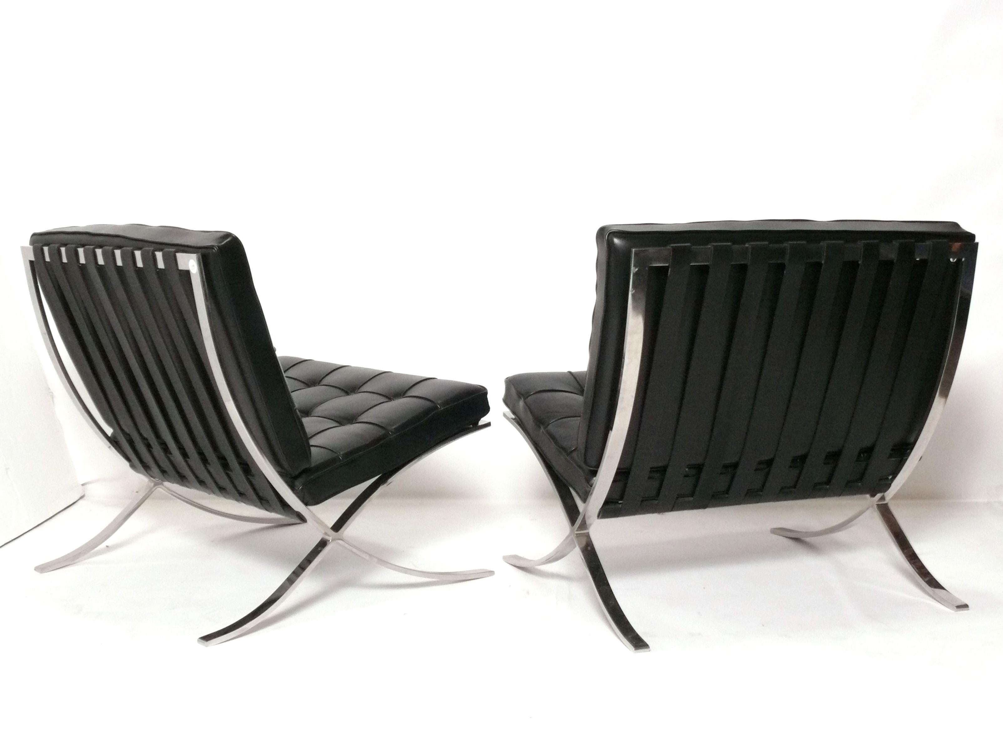 Mies van der Rohe para Knoll Sillas y otomana Barcelona finales del siglo XX en venta