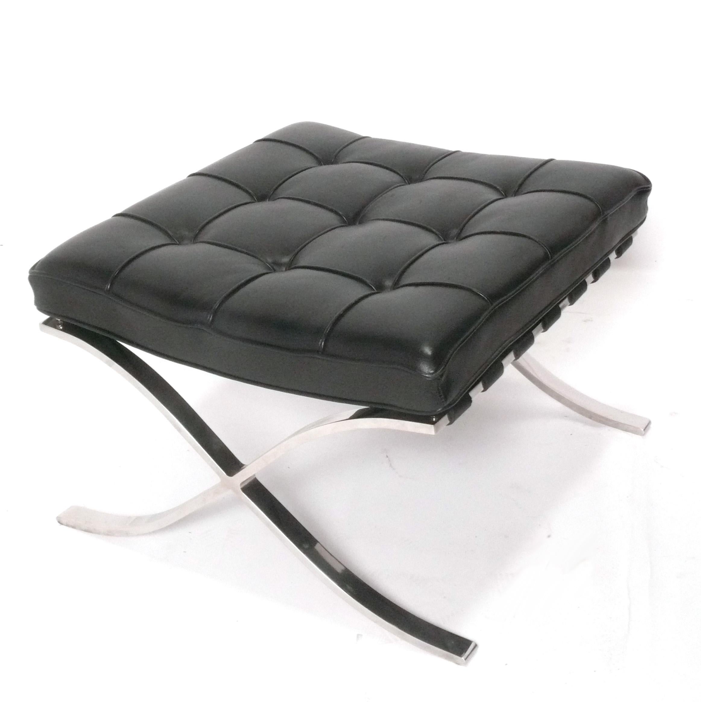 Mies van der Rohe para Knoll Sillas y otomana Barcelona Metal en venta