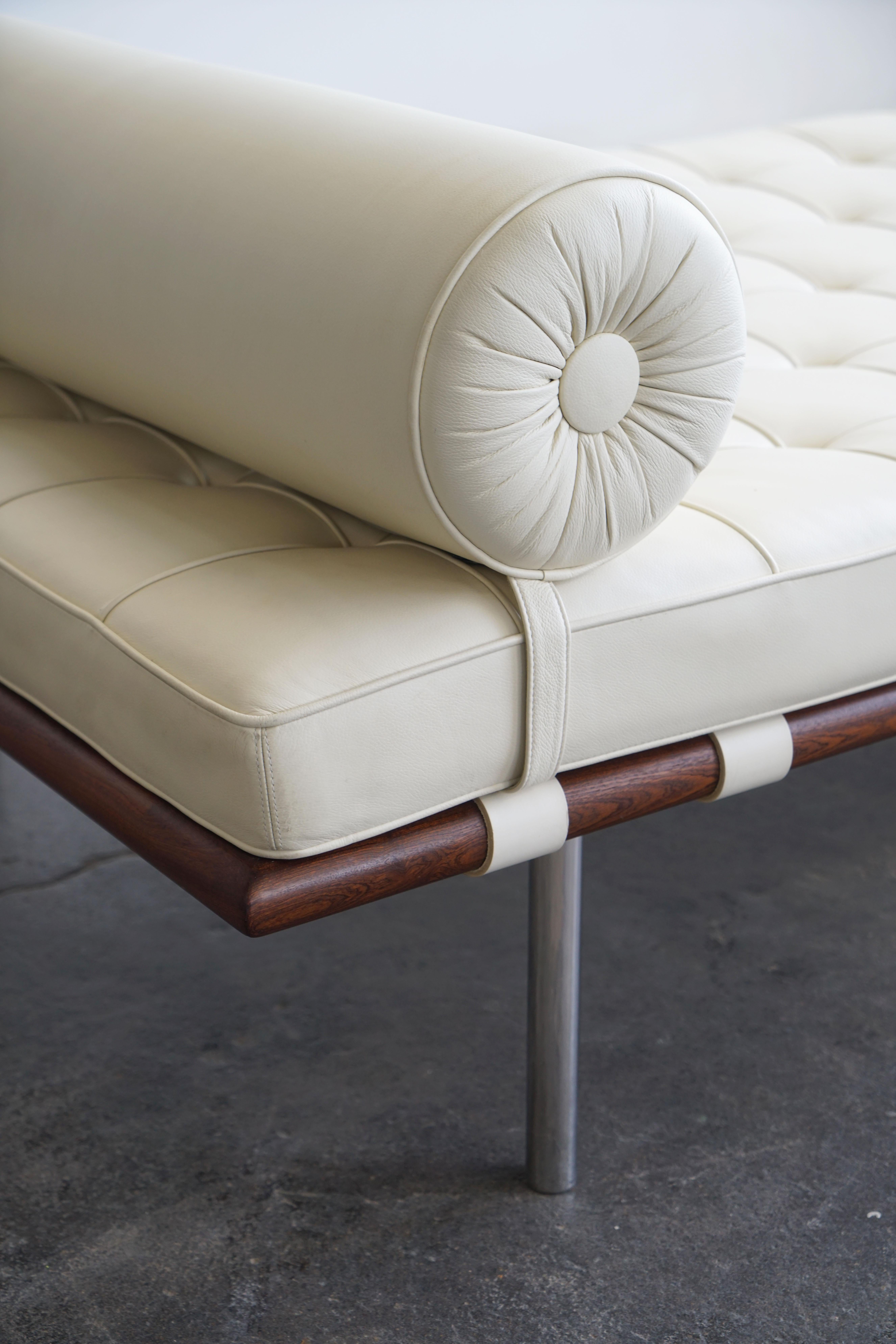 Mies van der Rohe für Knoll Barcelona Couch-Tagesbett aus elfenbeinfarbenem Leder im Angebot 2