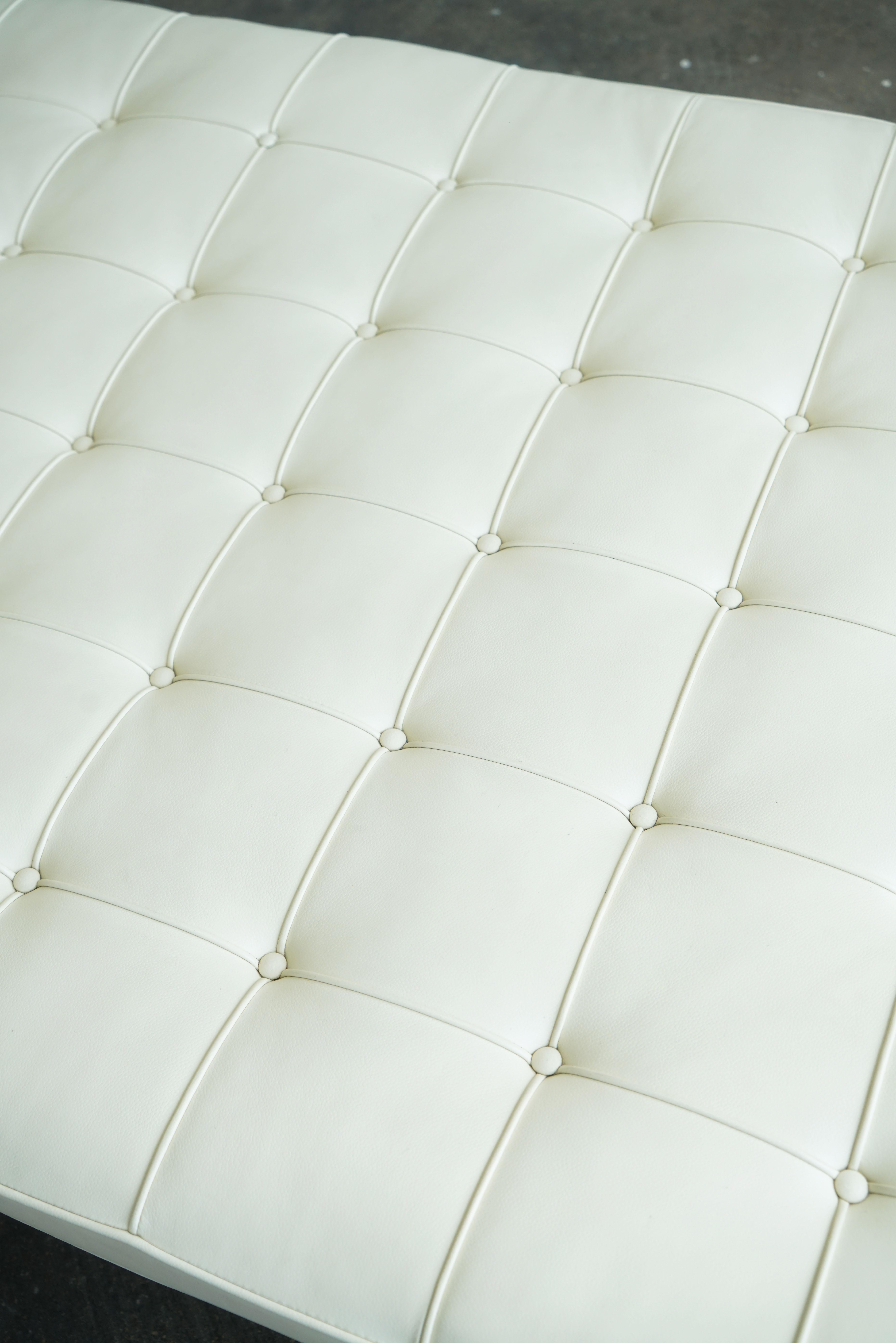 Mies van der Rohe für Knoll Barcelona Couch-Tagesbett aus elfenbeinfarbenem Leder im Angebot 4