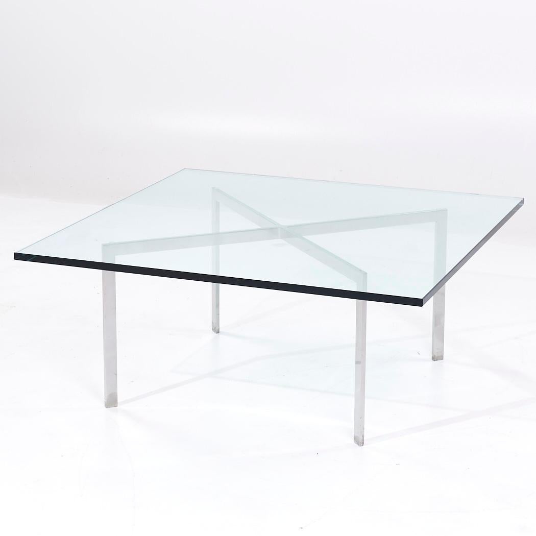 Mid-Century Modern Table basse du milieu du siècle dernier Mies van der Rohe pour Knoll Barcelona en vente