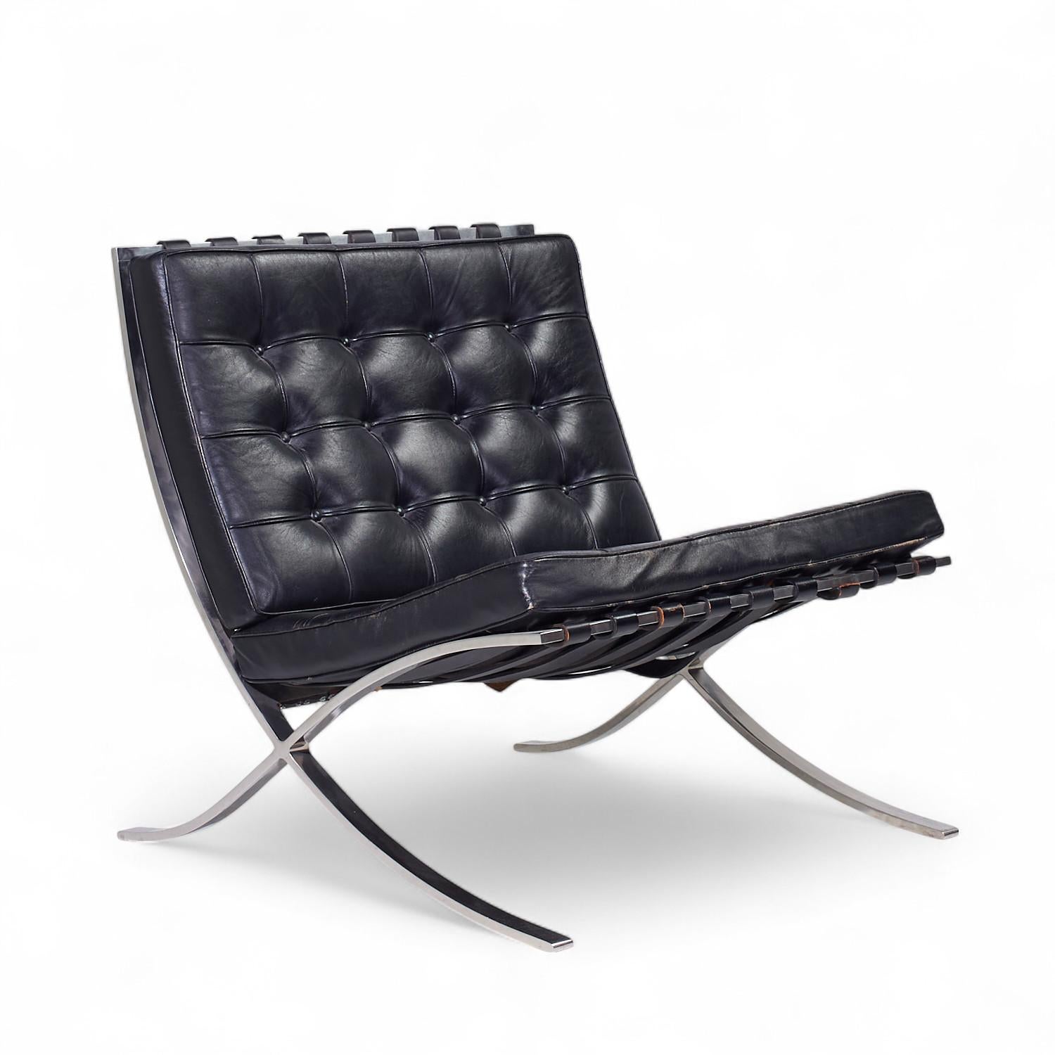 American Mies Van Der Rohe for Knoll Barcelona Mid Century Lounge Chairs - Pair For Sale