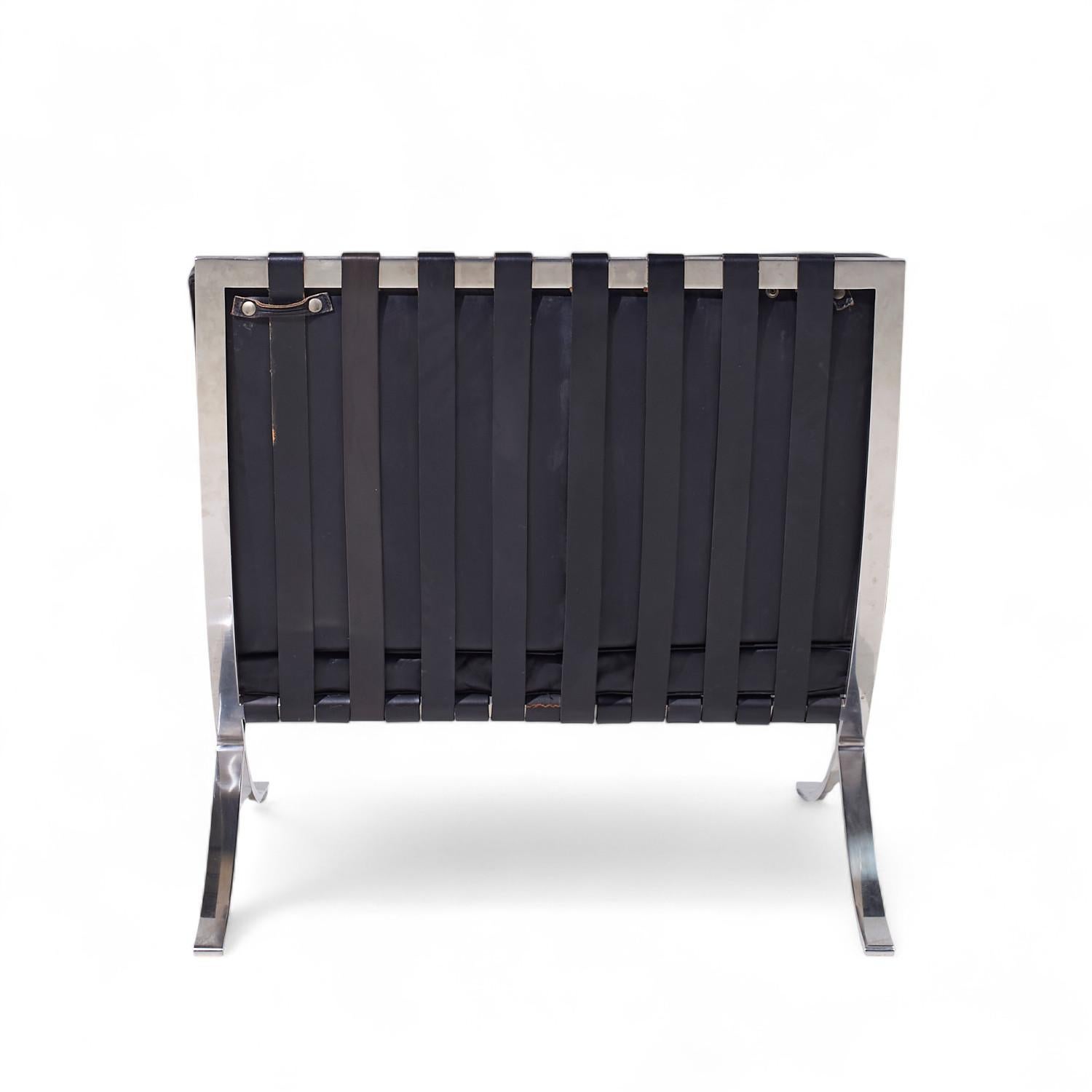 Mies Van Der Rohe for Knoll Barcelona Mid Century Lounge Chairs - Pair For Sale 2