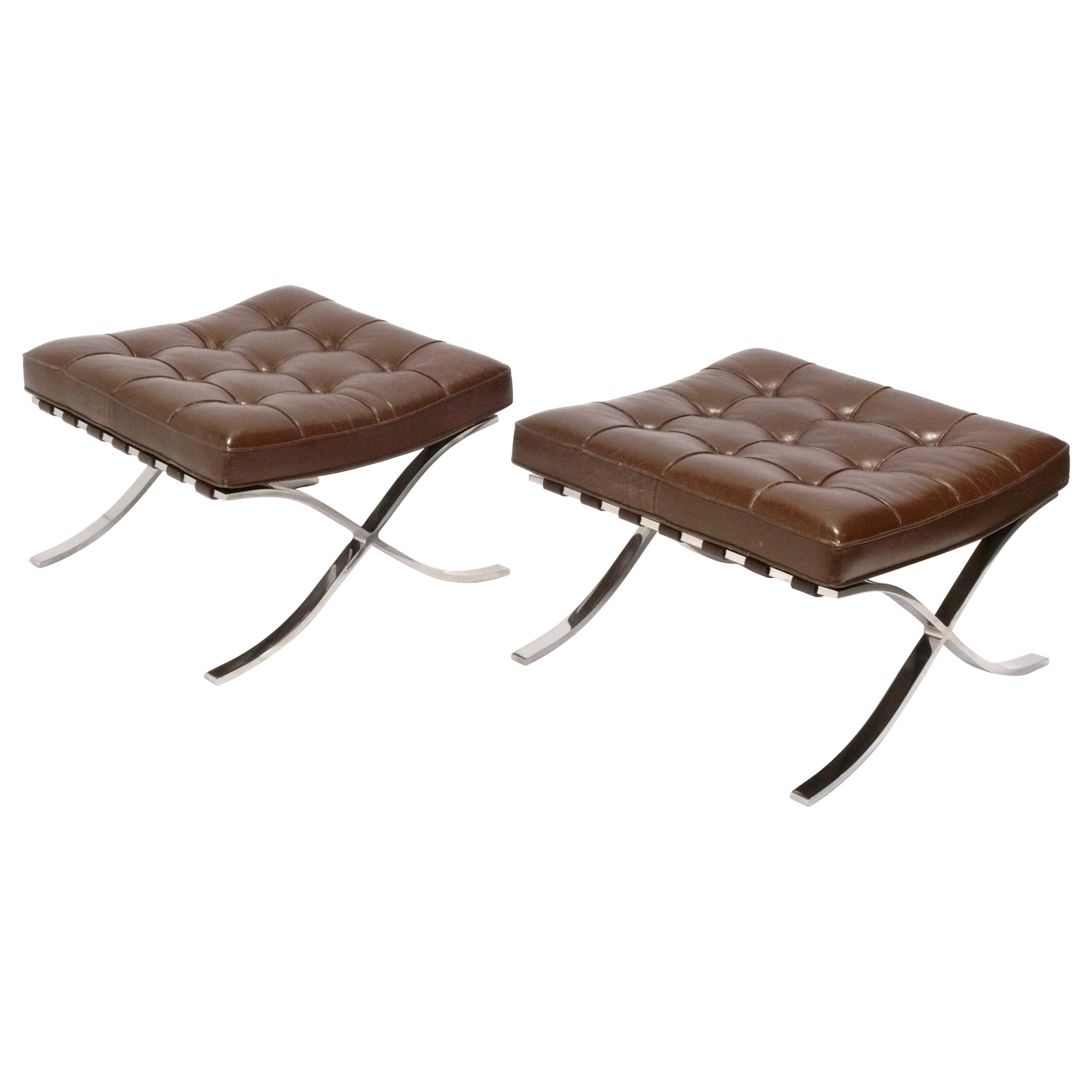 Taburetes Barcelona Mies van der Rohe para Knoll en piel marrón chocolate en venta