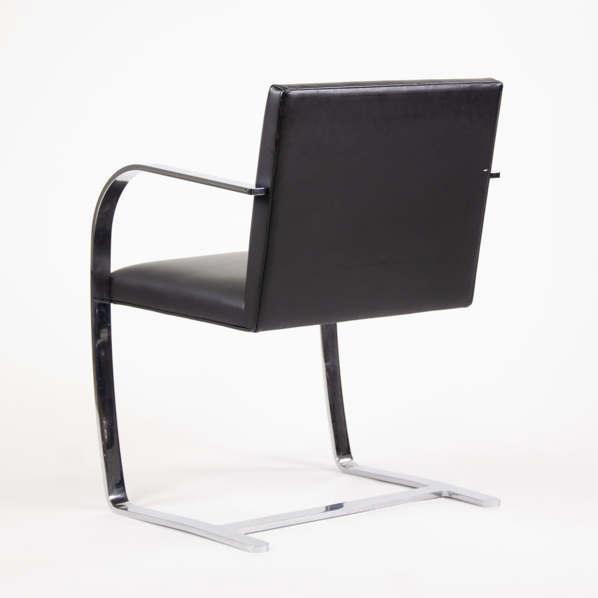 20th Century Mies van der Rohe for Knoll Brno Flat Bar Armchair 255 AC, Black Leather, Italy For Sale