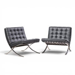 Mies van der Rohe für Knoll: Barcelona-Stühle aus der Mitte des Jahrhunderts – Paar