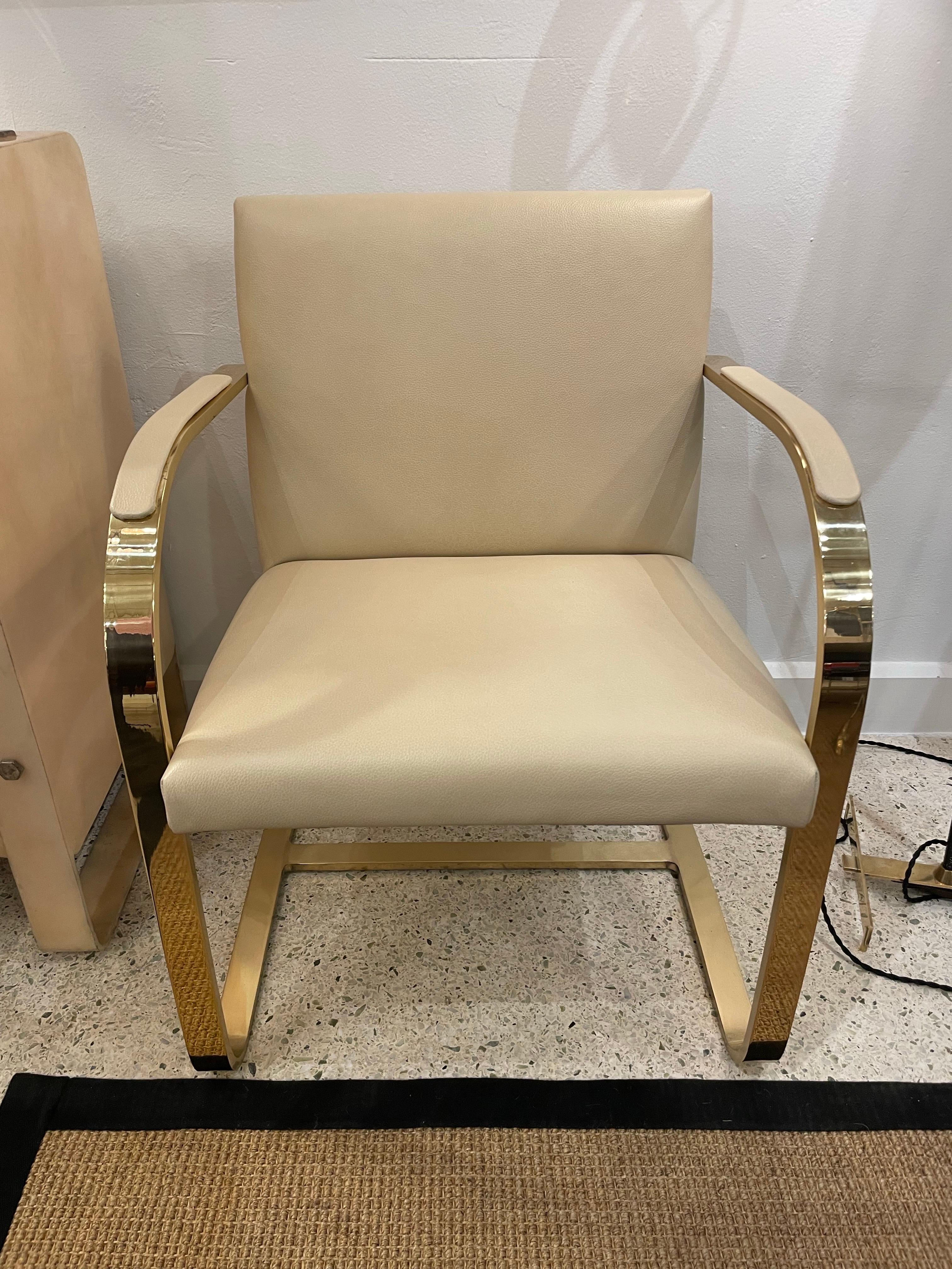 Mies Van der Rohe für Knoll Polierte Bronze Brünn Flache Bar 255 Schreibtischstuhl im Angebot 2