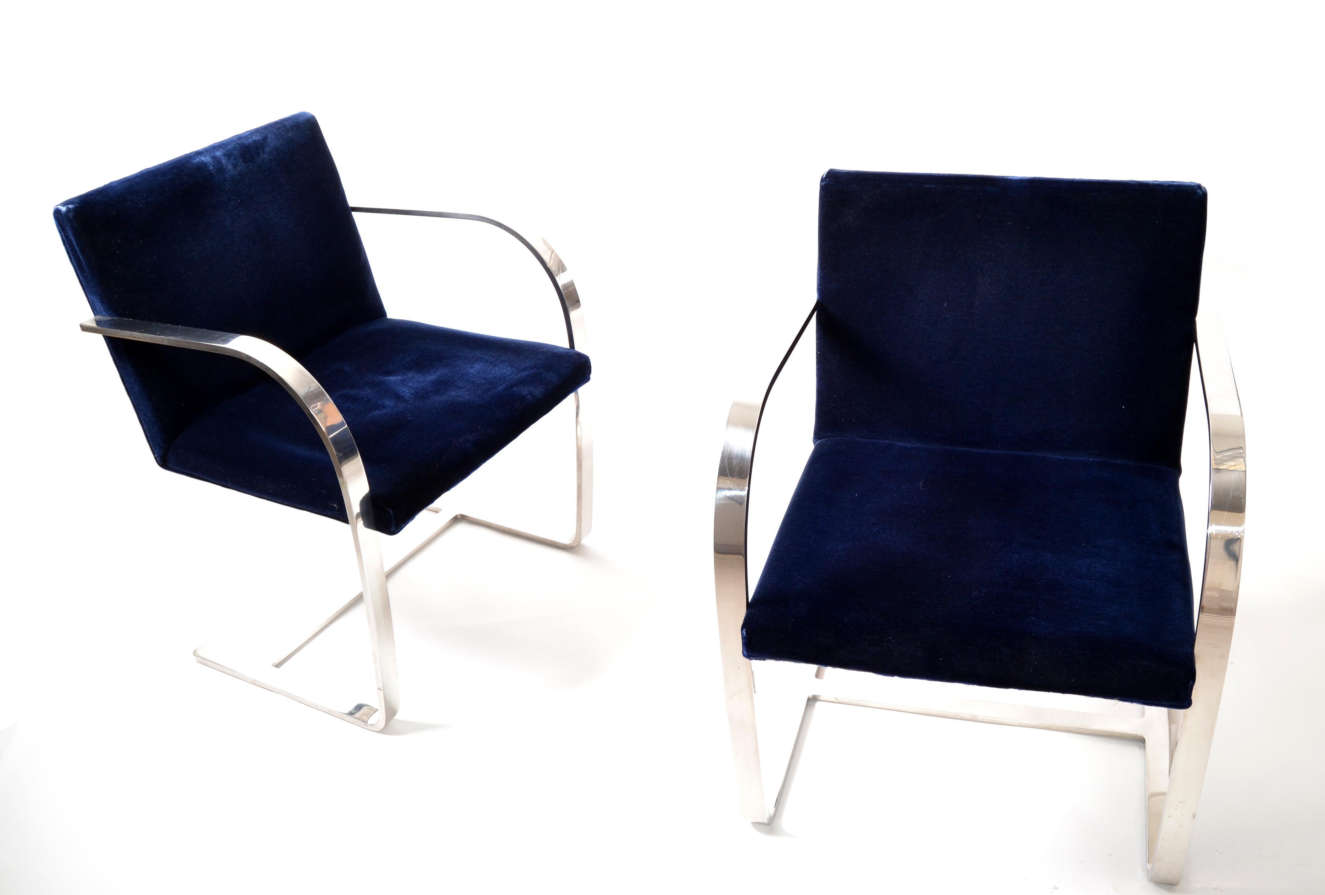 Mies Van Der Rohe For Knoll Stainless Steel Brno Chairs Blue Velvet 1977, Pair   For Sale 6