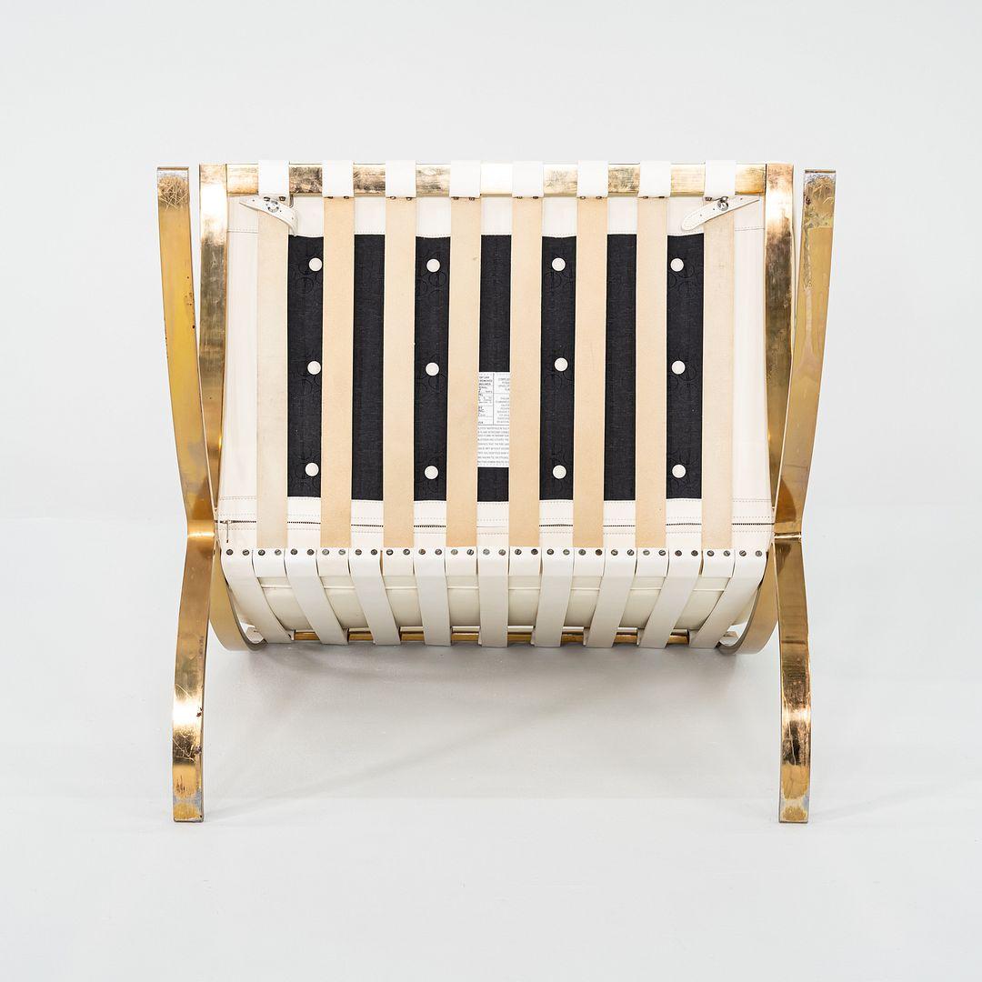 Mies Van der Rohe + Gratz Barcelona Chair en cuir avec structure plaquée or en vente 4