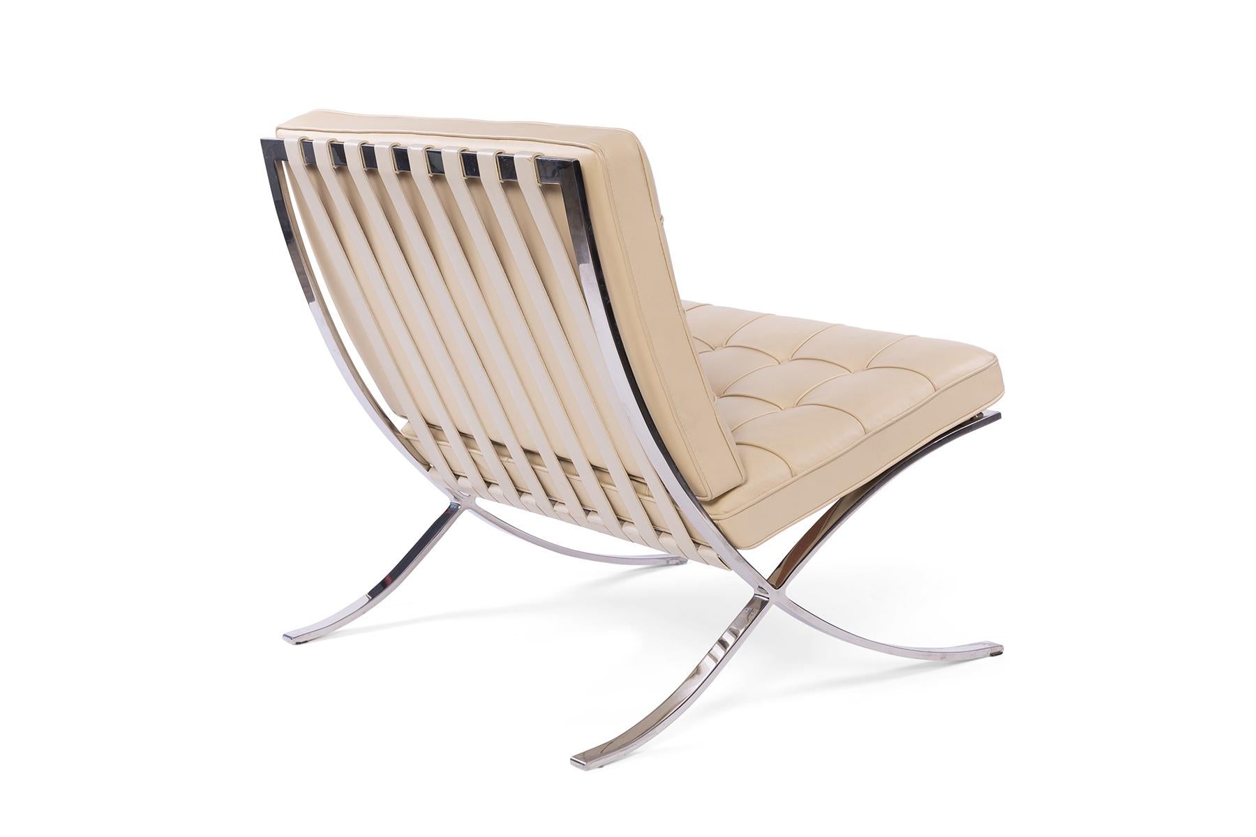 American Mies Van Der Rohe Knoll Barcelona Chairs