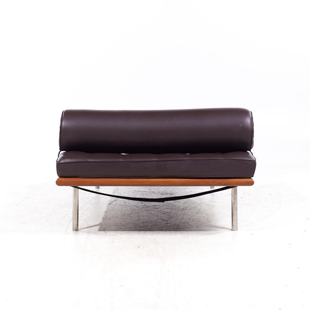 Metal Mies van der Rohe Knoll Mid Century Barcelona Daybed For Sale