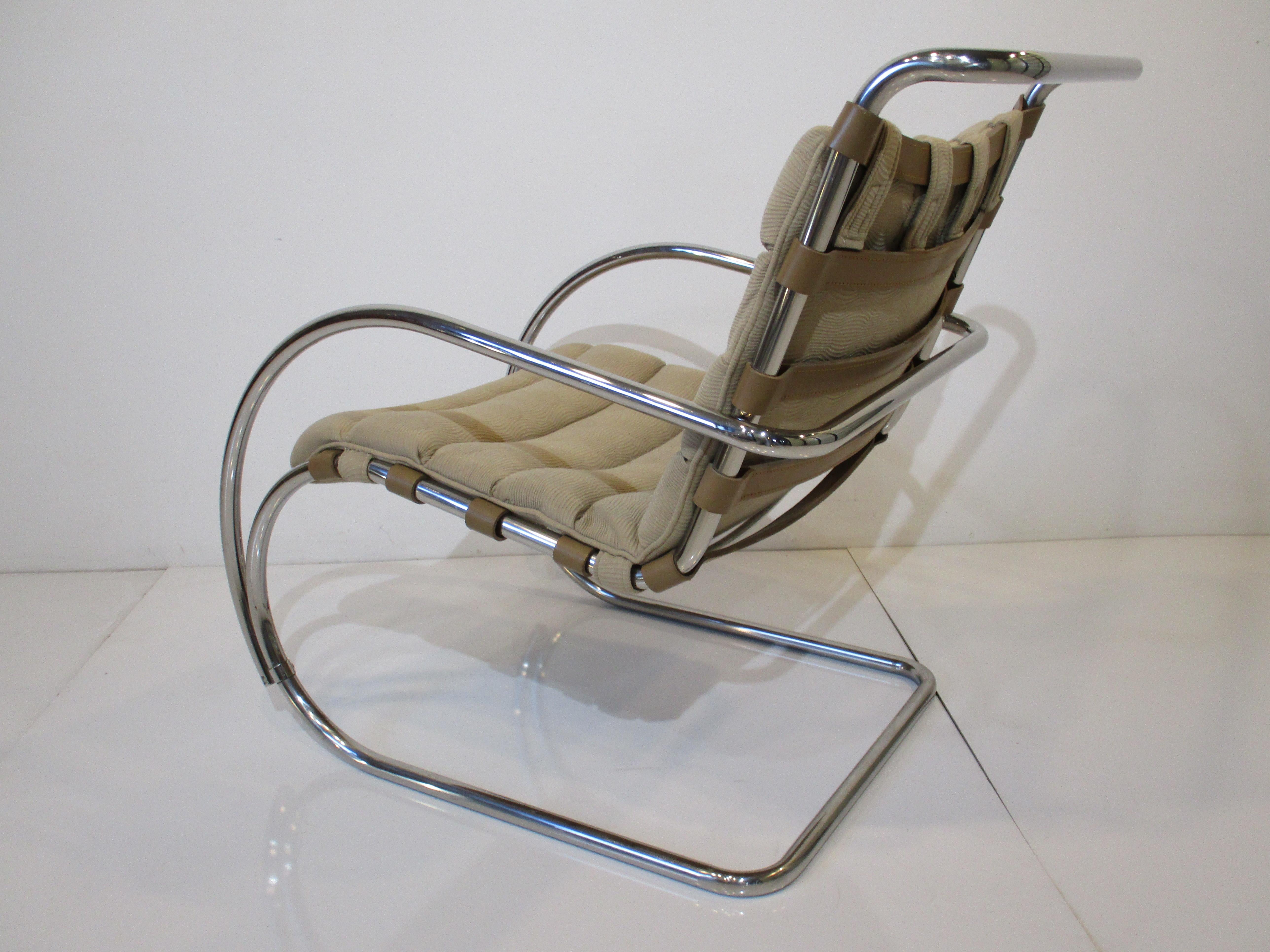 20th Century Mies Van der Rohe Lounge Chair for Knoll 