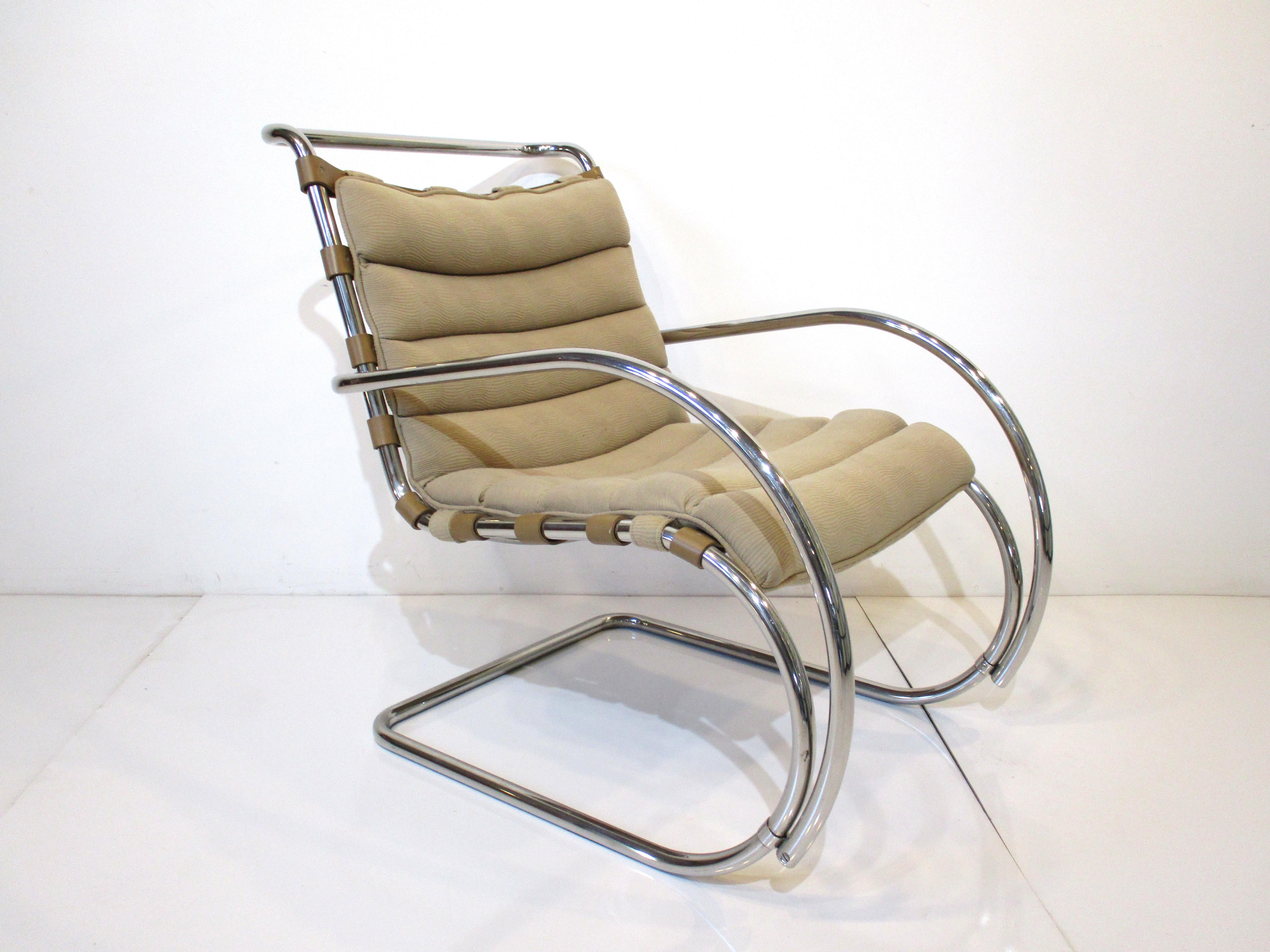 Mies Van der Rohe Lounge Chair for Knoll  1