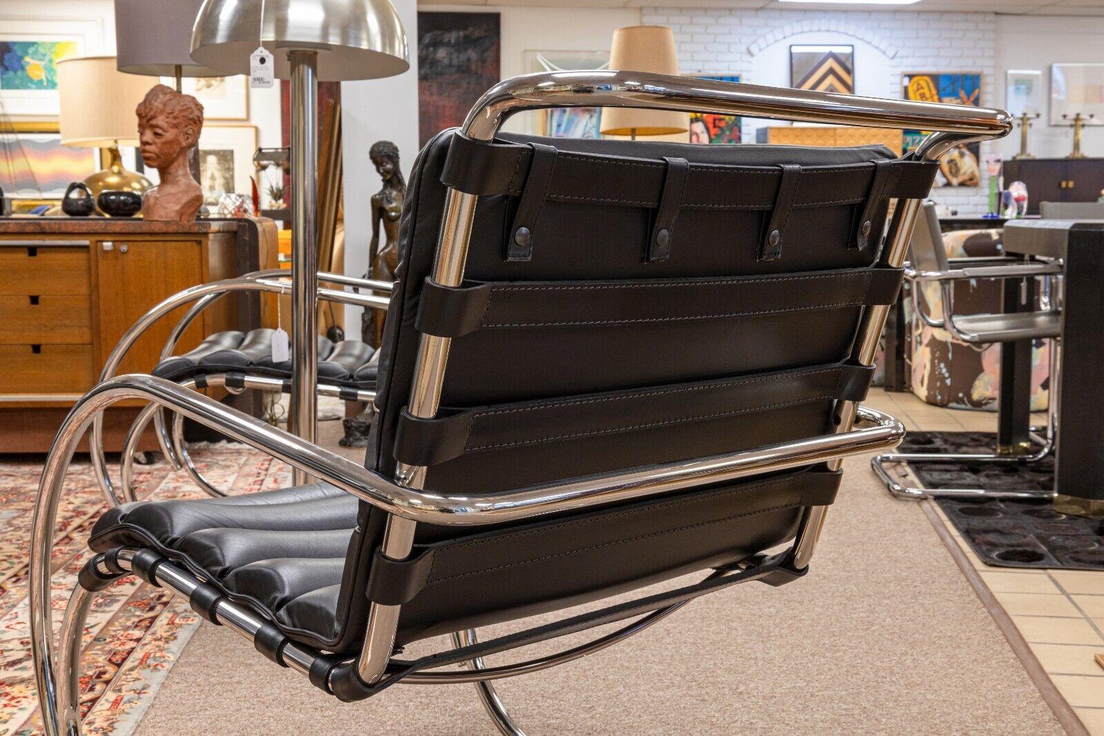 Mies Van der Rohe Mid Century Modern Black Leather MR Lounge Chair 3