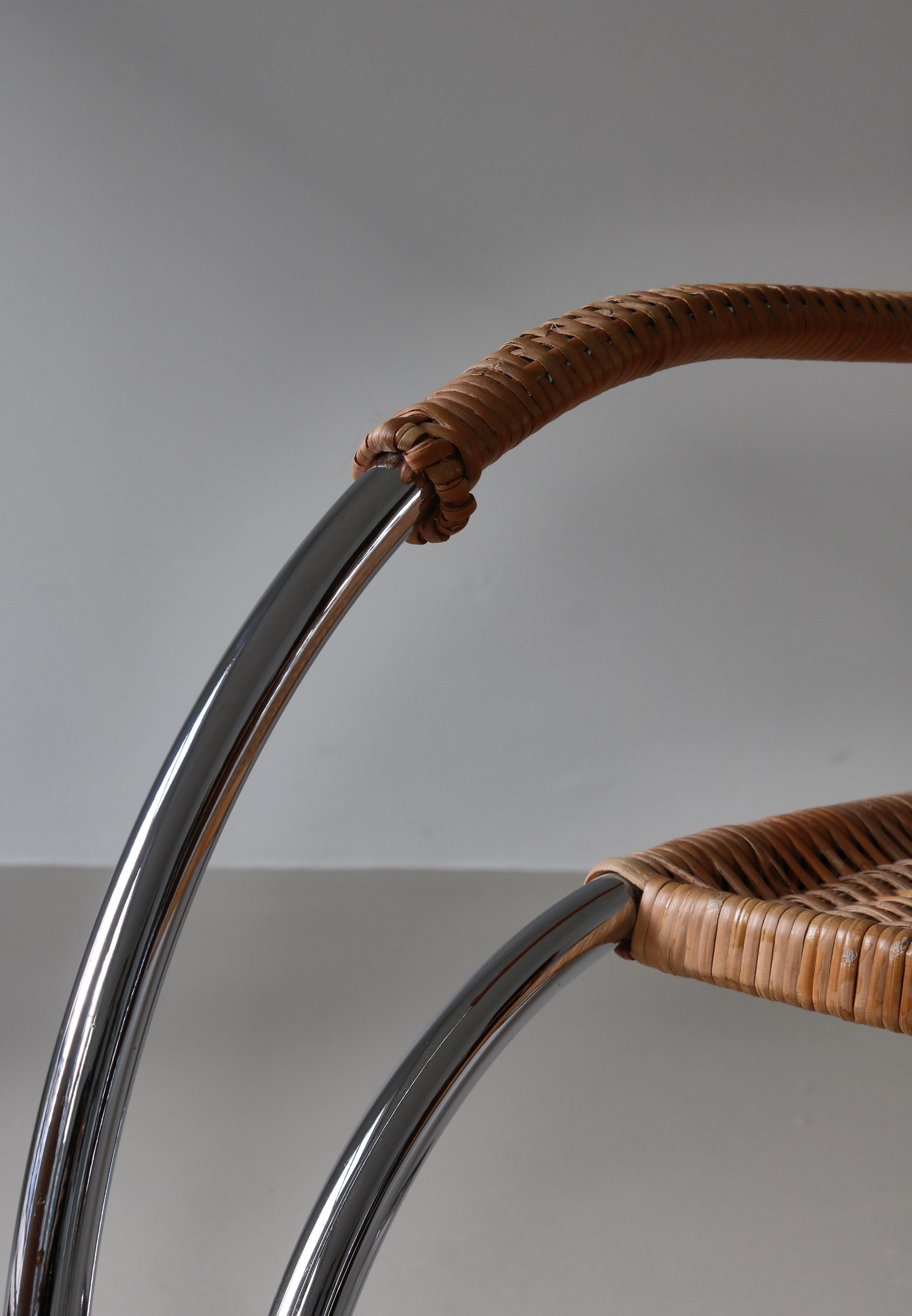 Mies van der Rohe Modell „MR20“ Freitragender Bauhaus-Stuhl aus Rattanschilfrohr und Stahl im Angebot 4