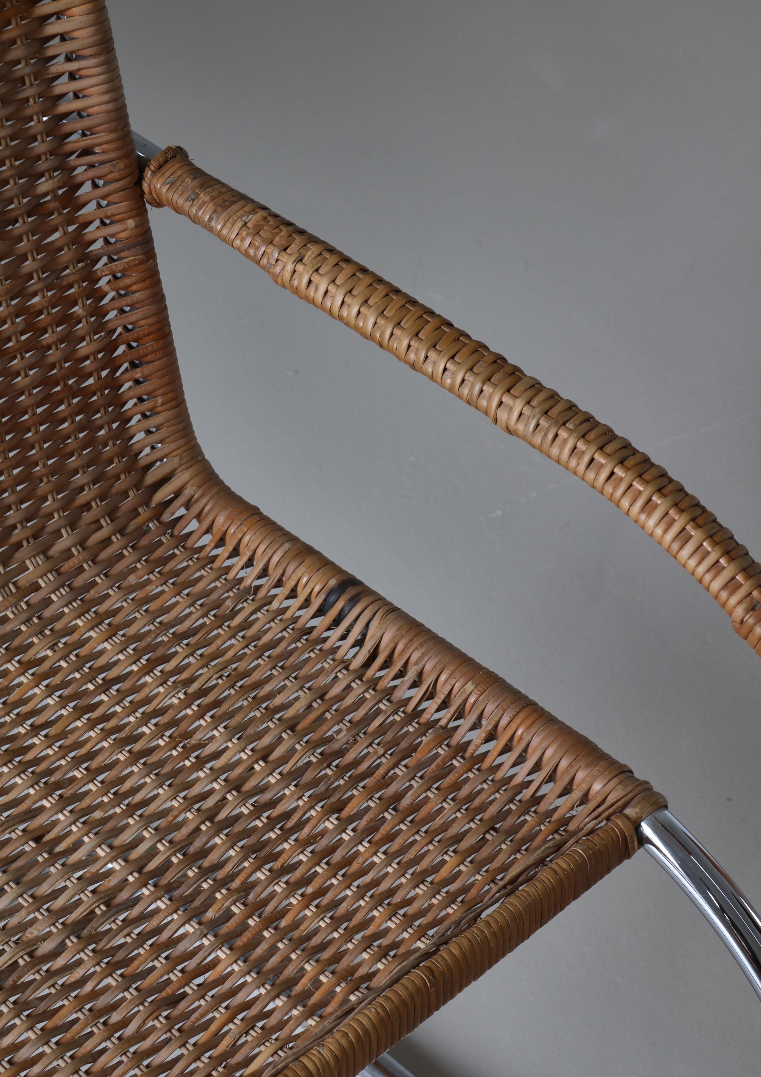 Mies van der Rohe Modell „MR20“ Freitragender Bauhaus-Stuhl aus Rattanschilfrohr und Stahl im Angebot 1