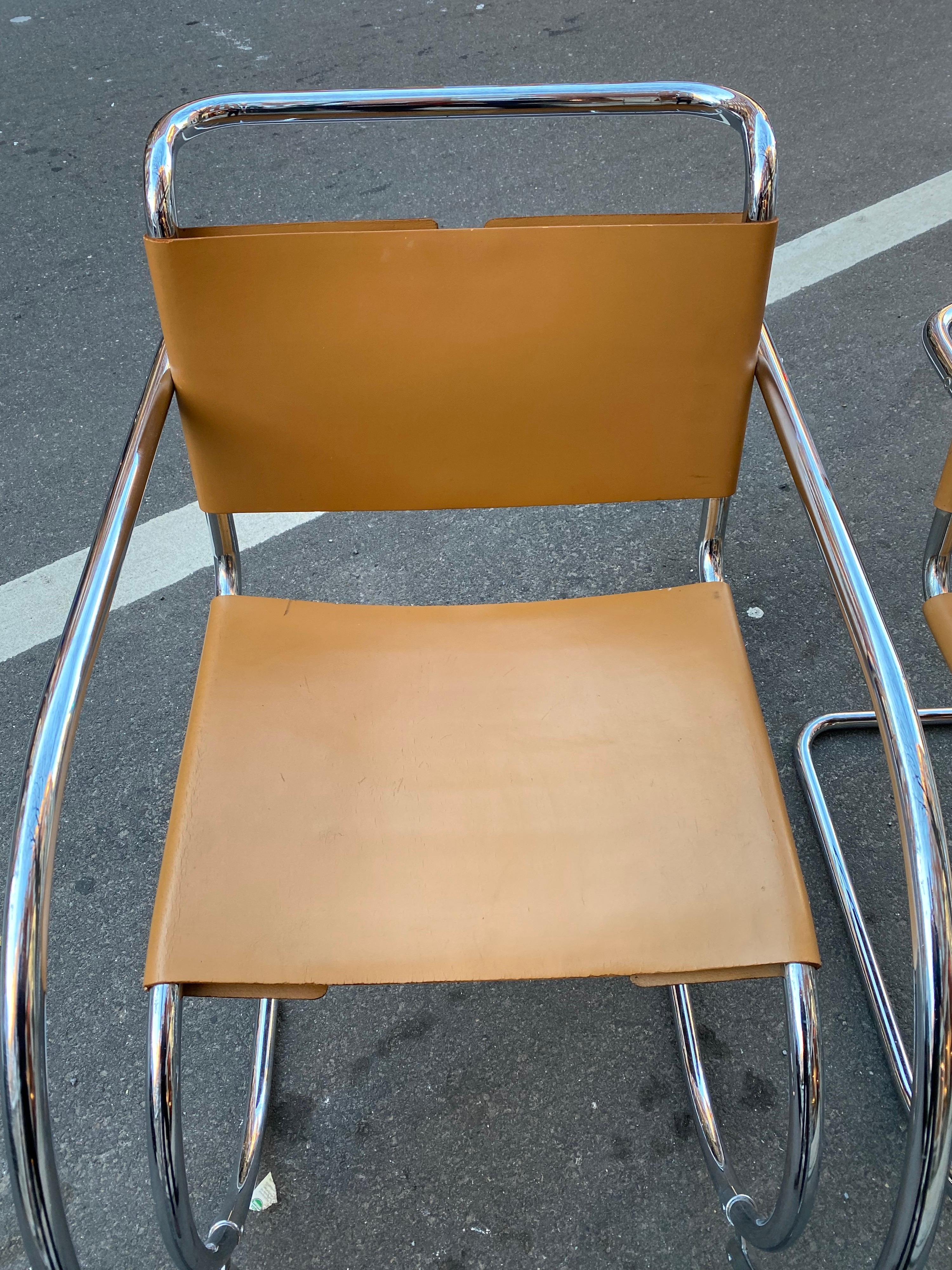 Late 20th Century Mies van der Rohe MR 20 Chairs in Leather