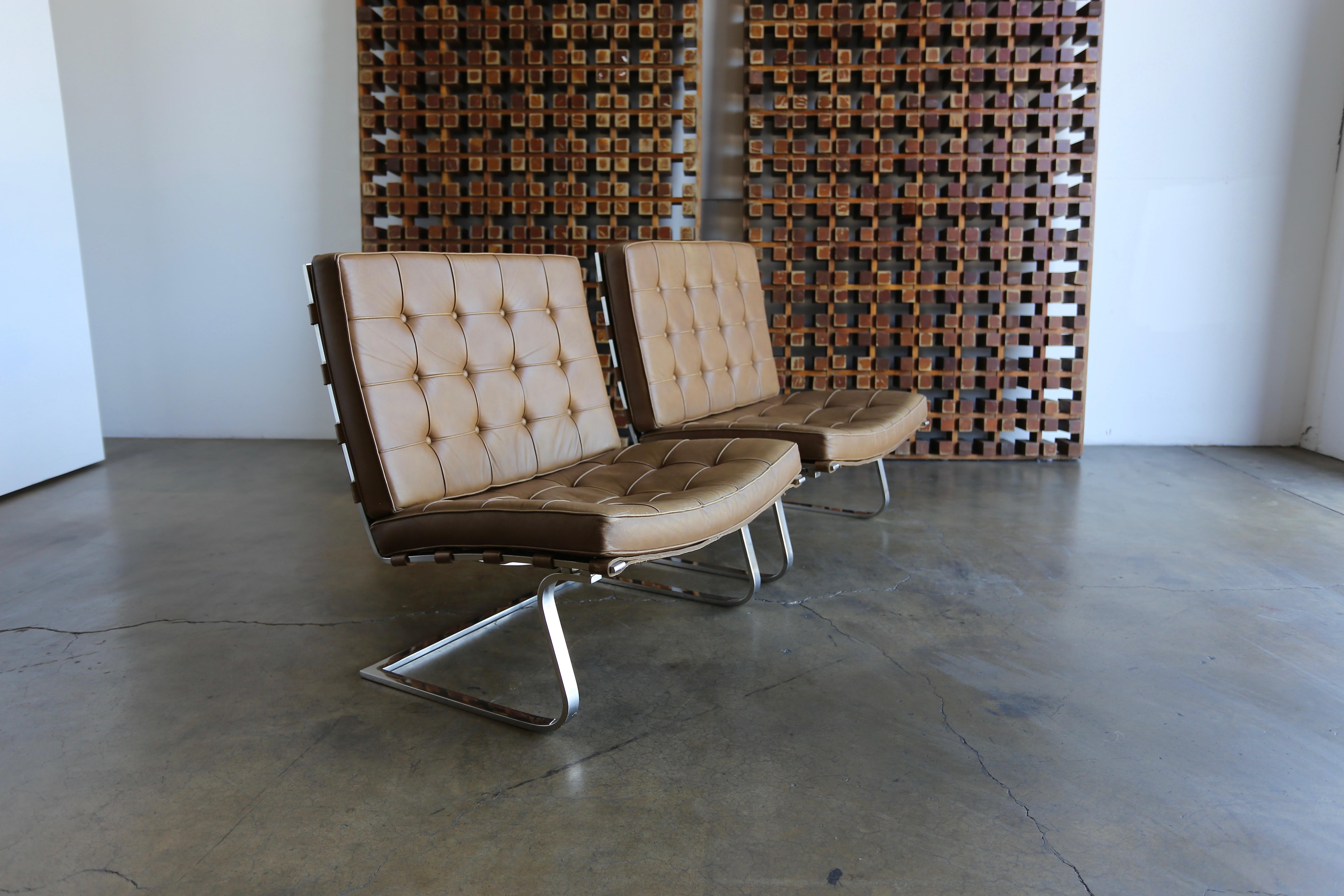 Pair of Mies van der Rohe MR 70 Tugendhat chairs. Manufactured by Knoll, circa 1970. Beautiful original patina to the leather.