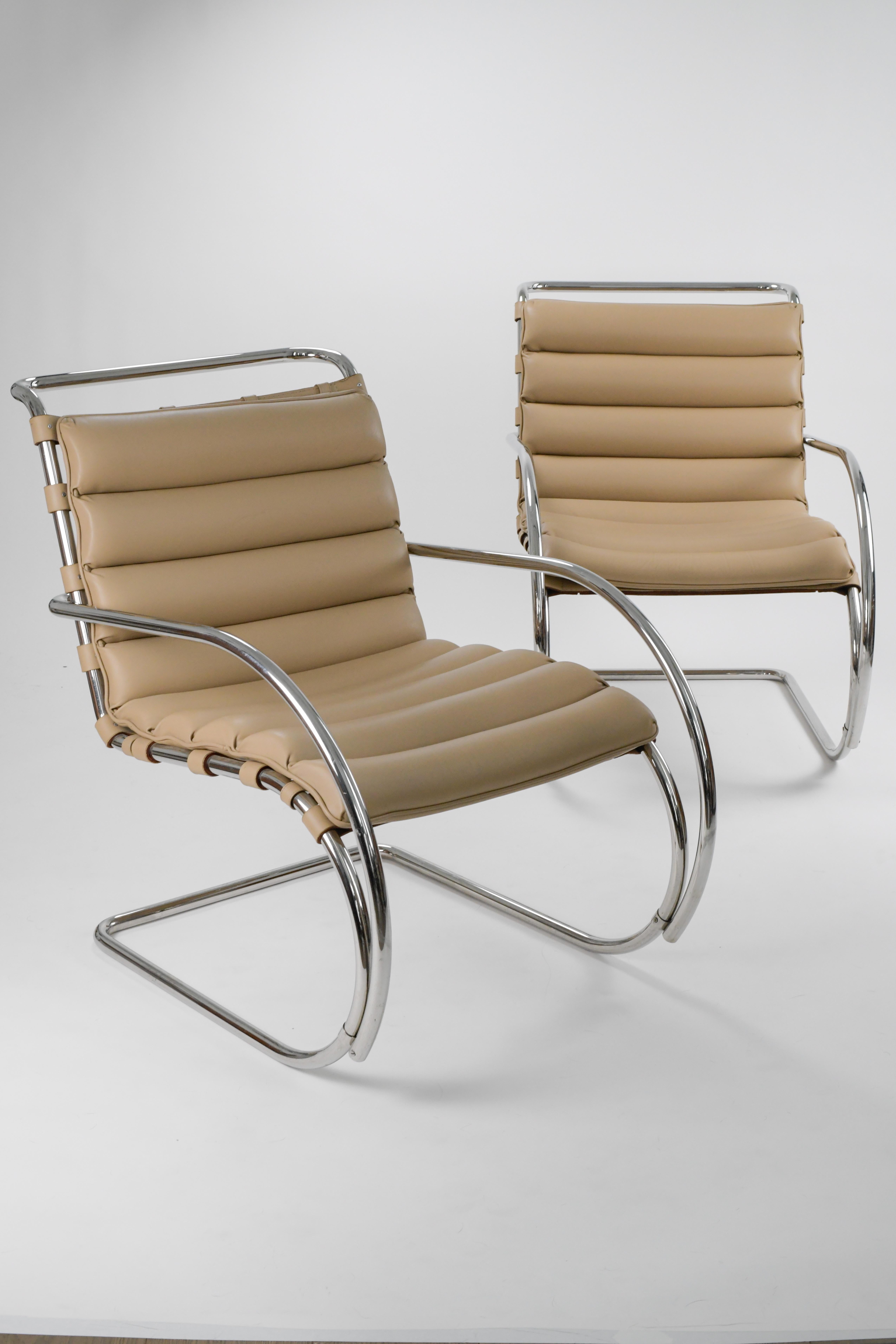 Really nice pair of Mies Van der Rohe MR Lounge Chairs for Knoll in tan leather. We believe this pair to be from the 1980s and considering their age, they are in really good vintage condition. The leather pads are intact with no flaws, we believe