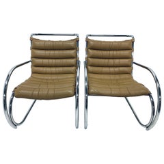 Mies van der Rohe MR Lounge Chairs with Arms by Knoll, a Pair