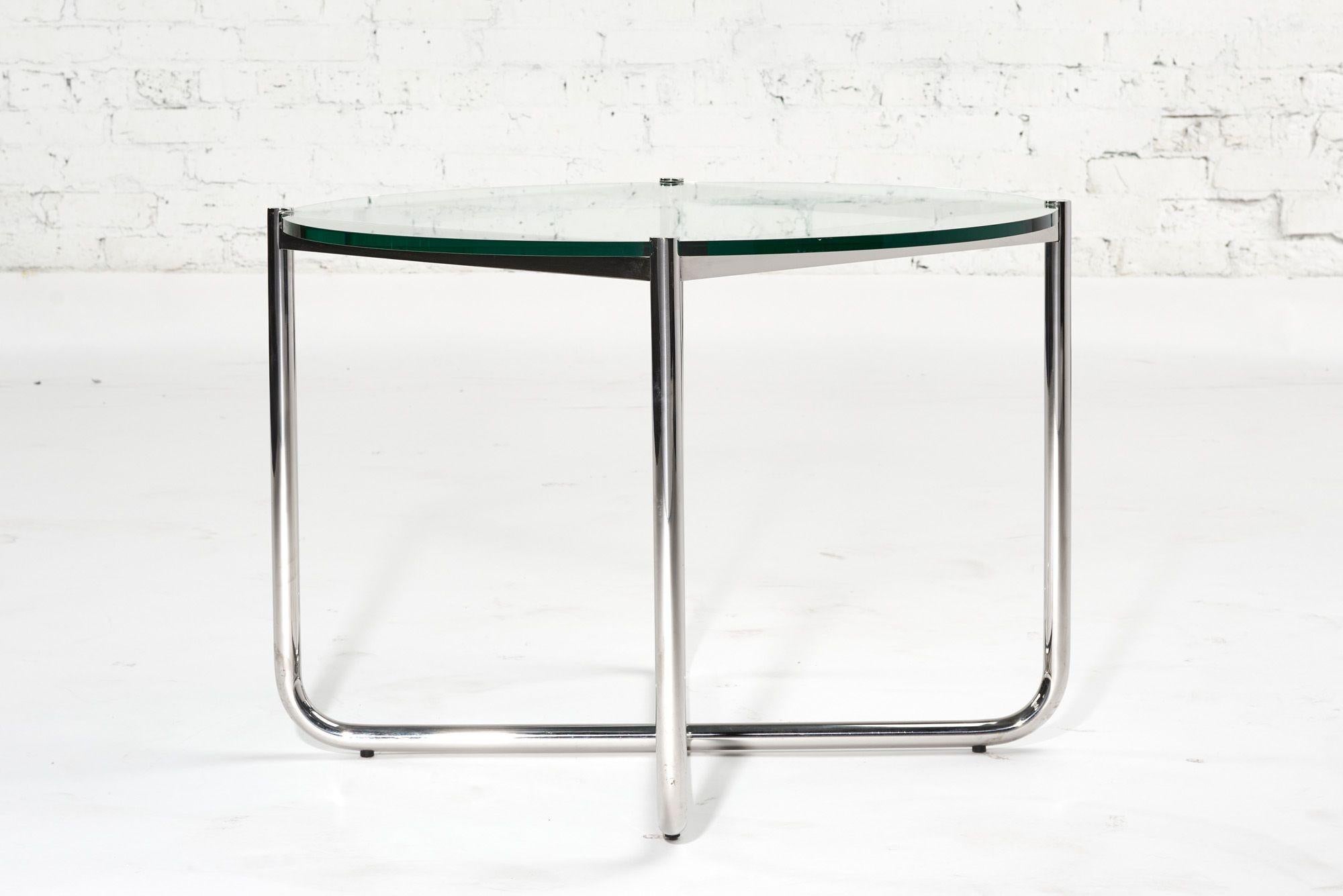 Mies van der Rohe Mr Side/End Table Chrome and Glass for Knoll, 1970 For Sale 2