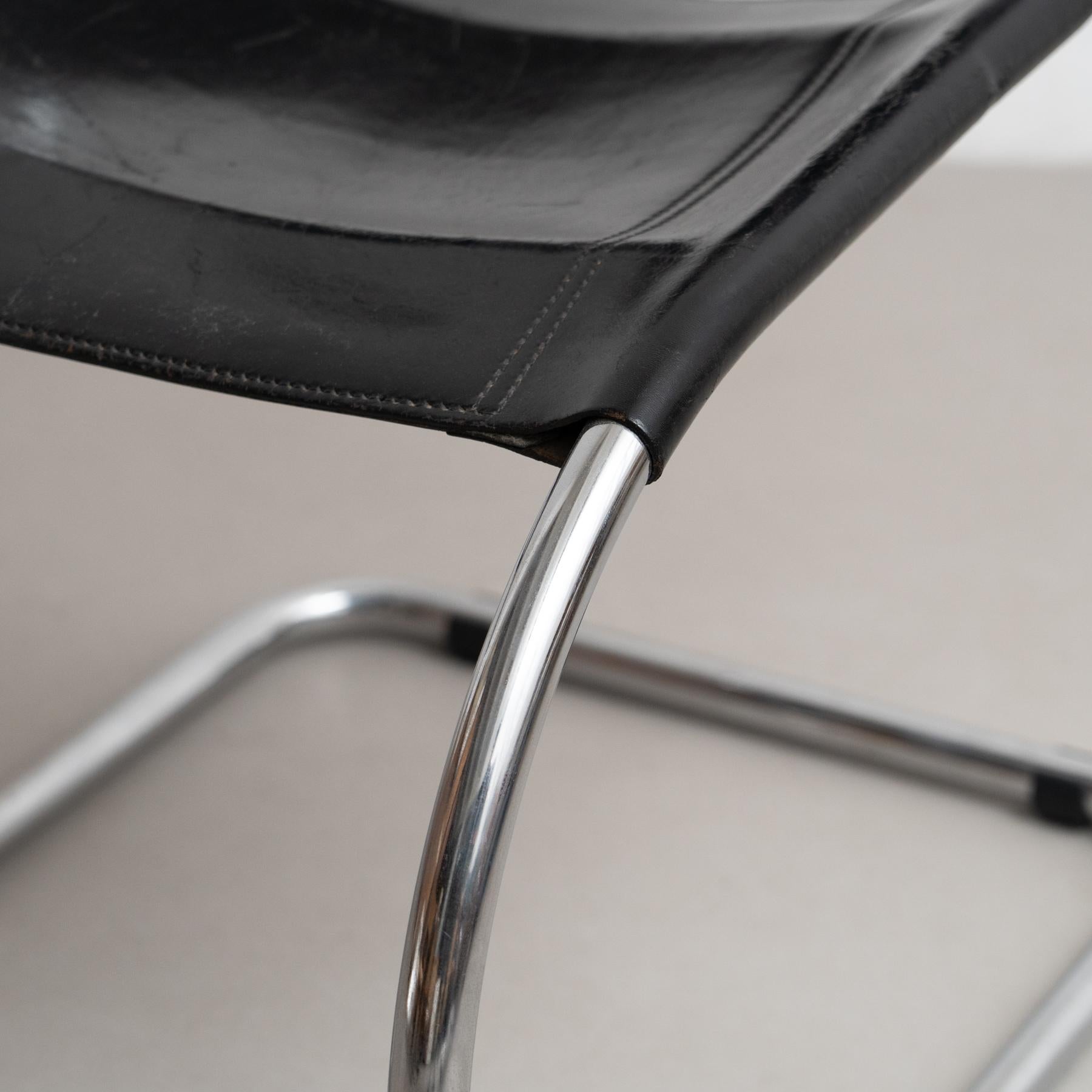 Mies van der Rohe MR10 Black Leather Easy Chair, circa 1960 3