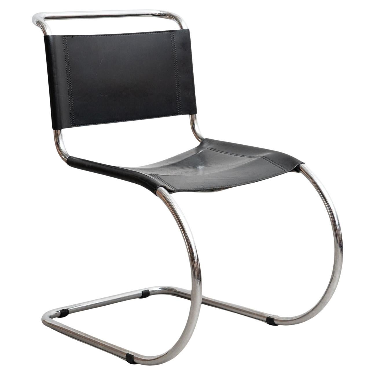 Sedia facile in pelle nera MR10 di Mies van der Rohe, 1960 circa in vendita