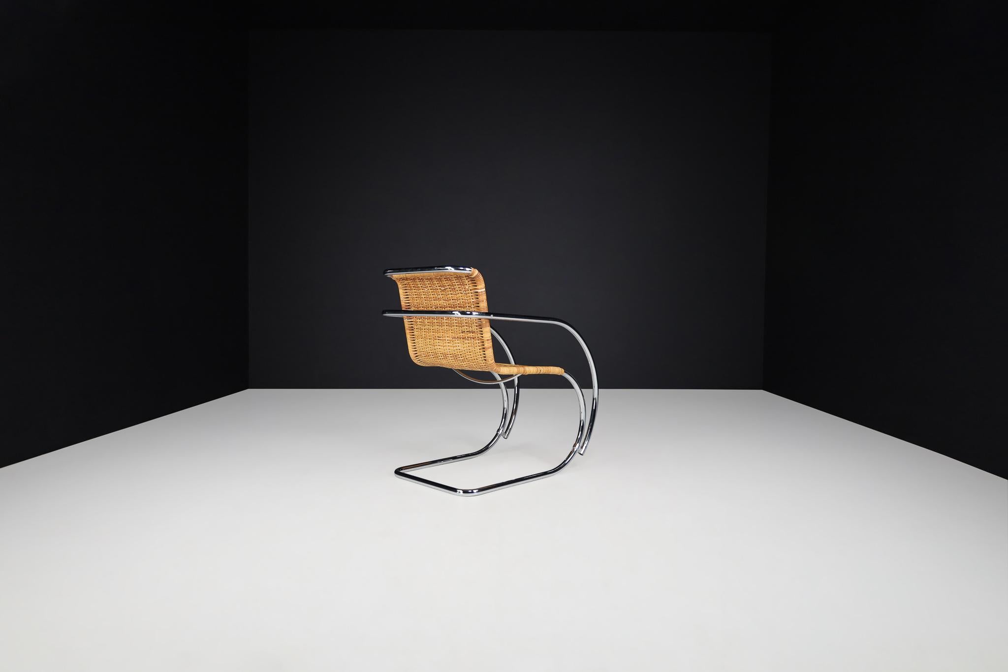  Mies Van Der Rohe MR20 Chrome & Wicker Lounge Chairs, 1970s  For Sale 5