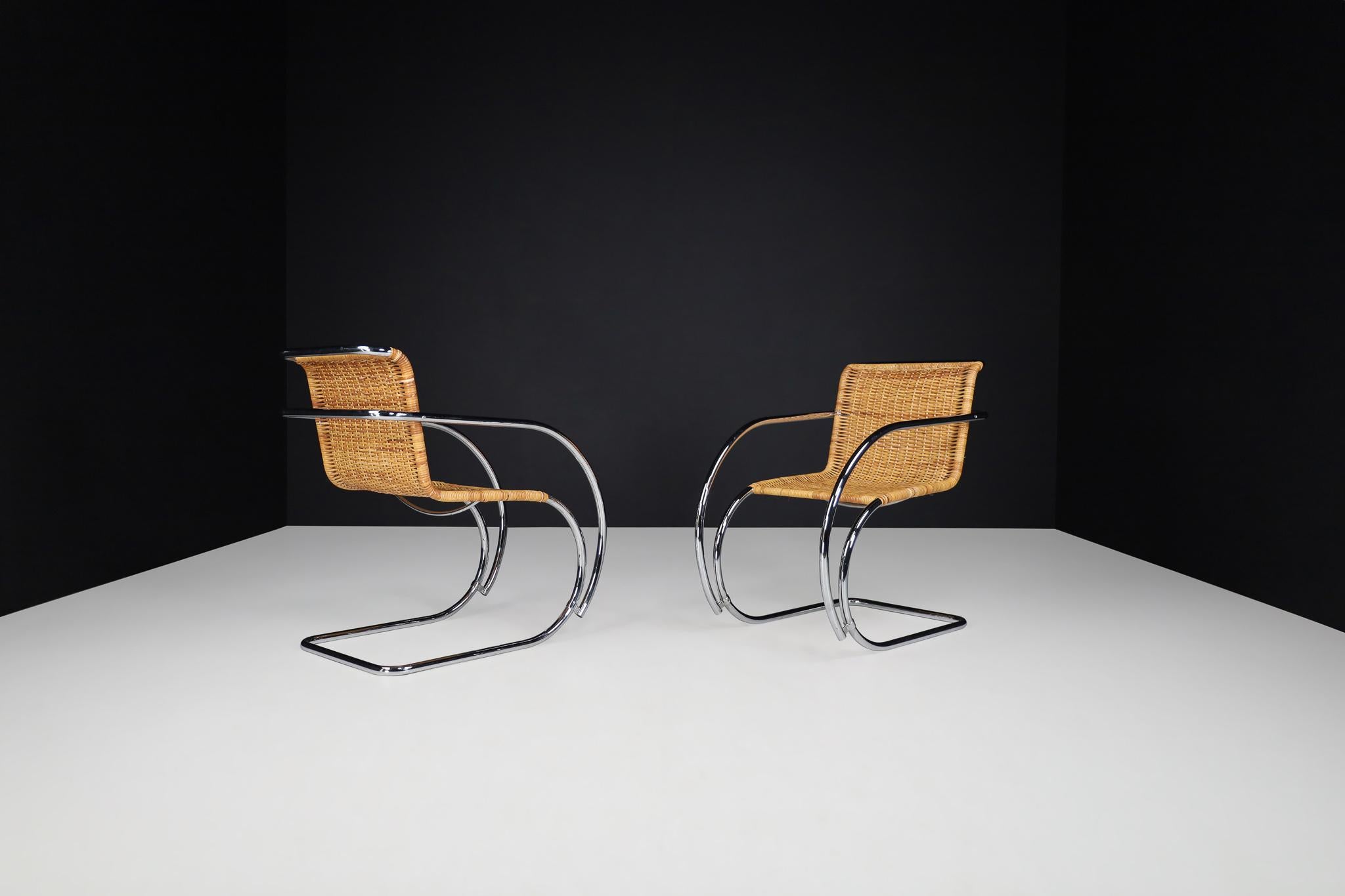  Mies Van Der Rohe MR20 Chrome & Wicker Lounge Chairs, 1970s  For Sale 2