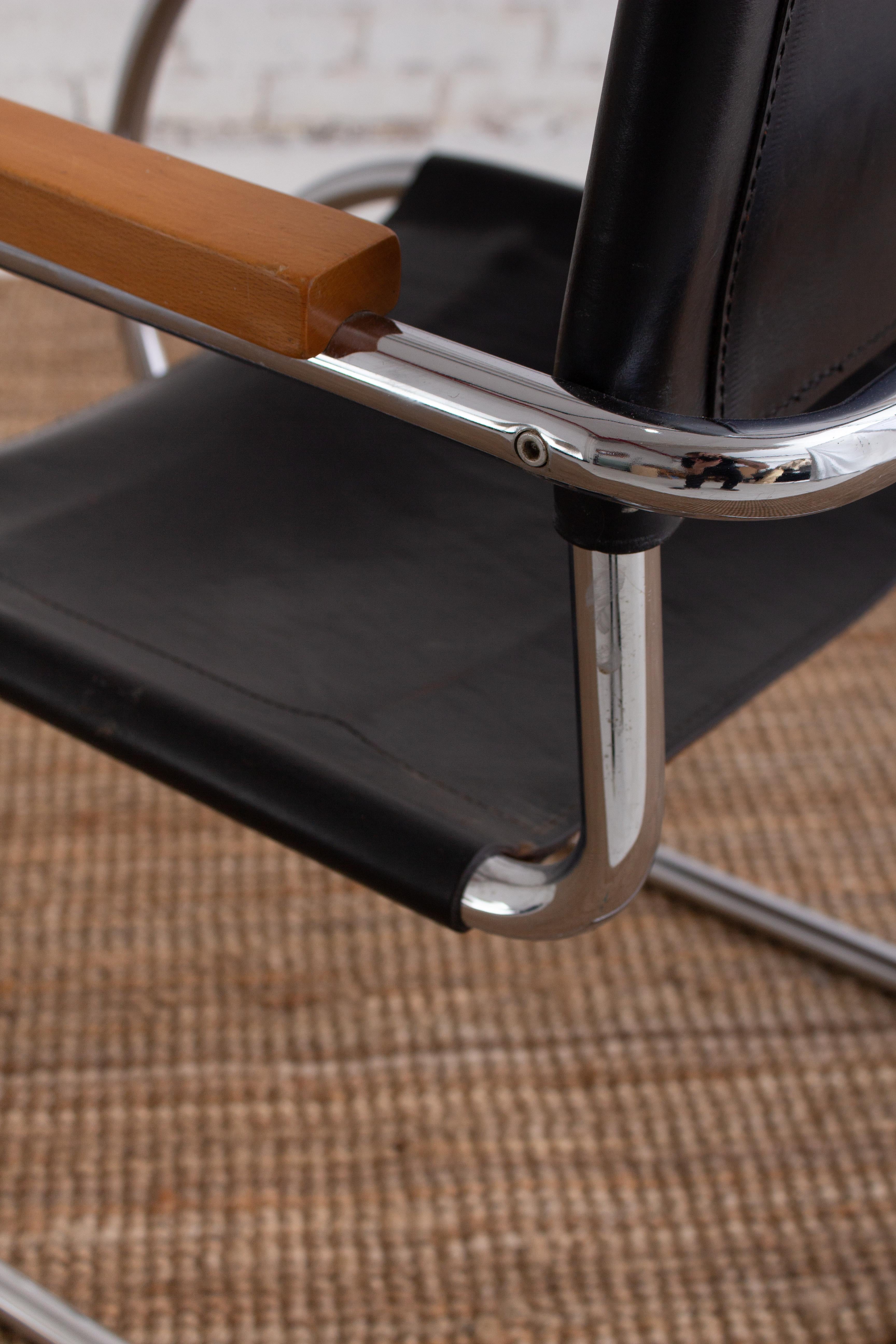 Mies Van Der Rohe Mr20 Leather & Chrome Lounge Chair 9