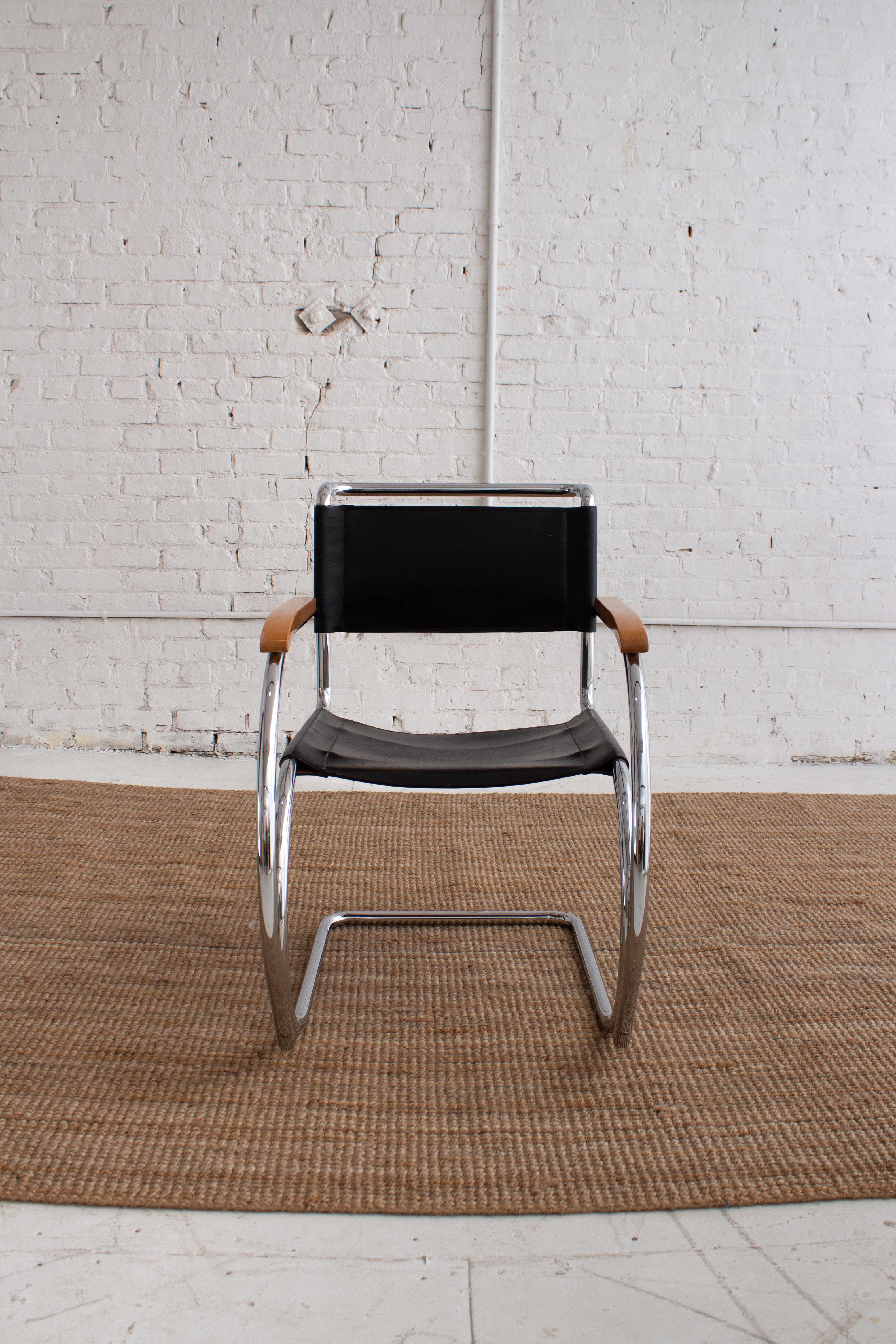 Mies Van Der Rohe Mr20 Leather & Chrome Lounge Chair In Fair Condition In Brooklyn, NY