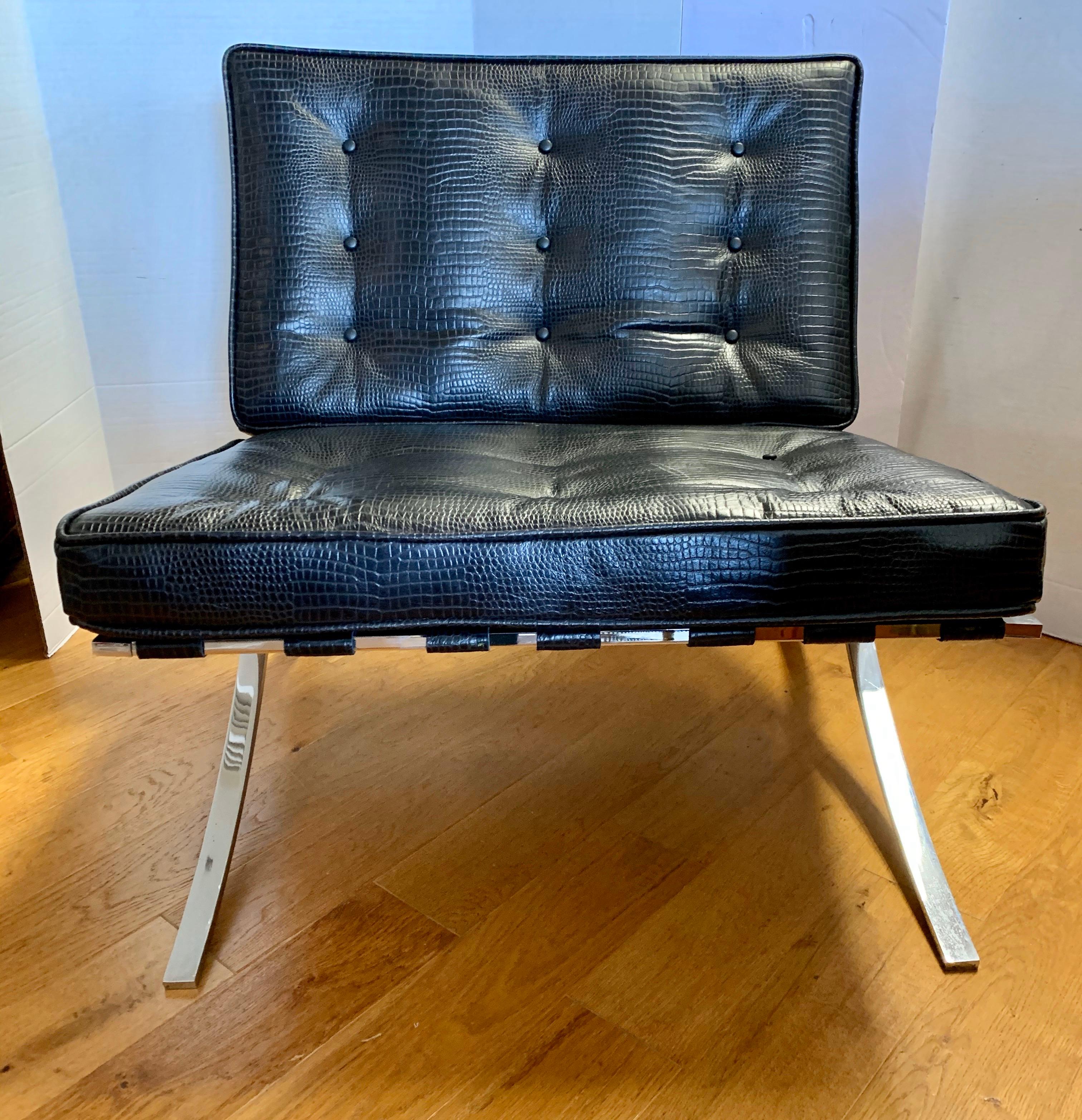 One of the most important and iconic modern chair designs, the Barcelona chair by Ludwig Mies van der Rohe is as stylish and relevant today as when it was first designed in 1929 for the German Pavilion at the Barcelona Exposition. This one is
