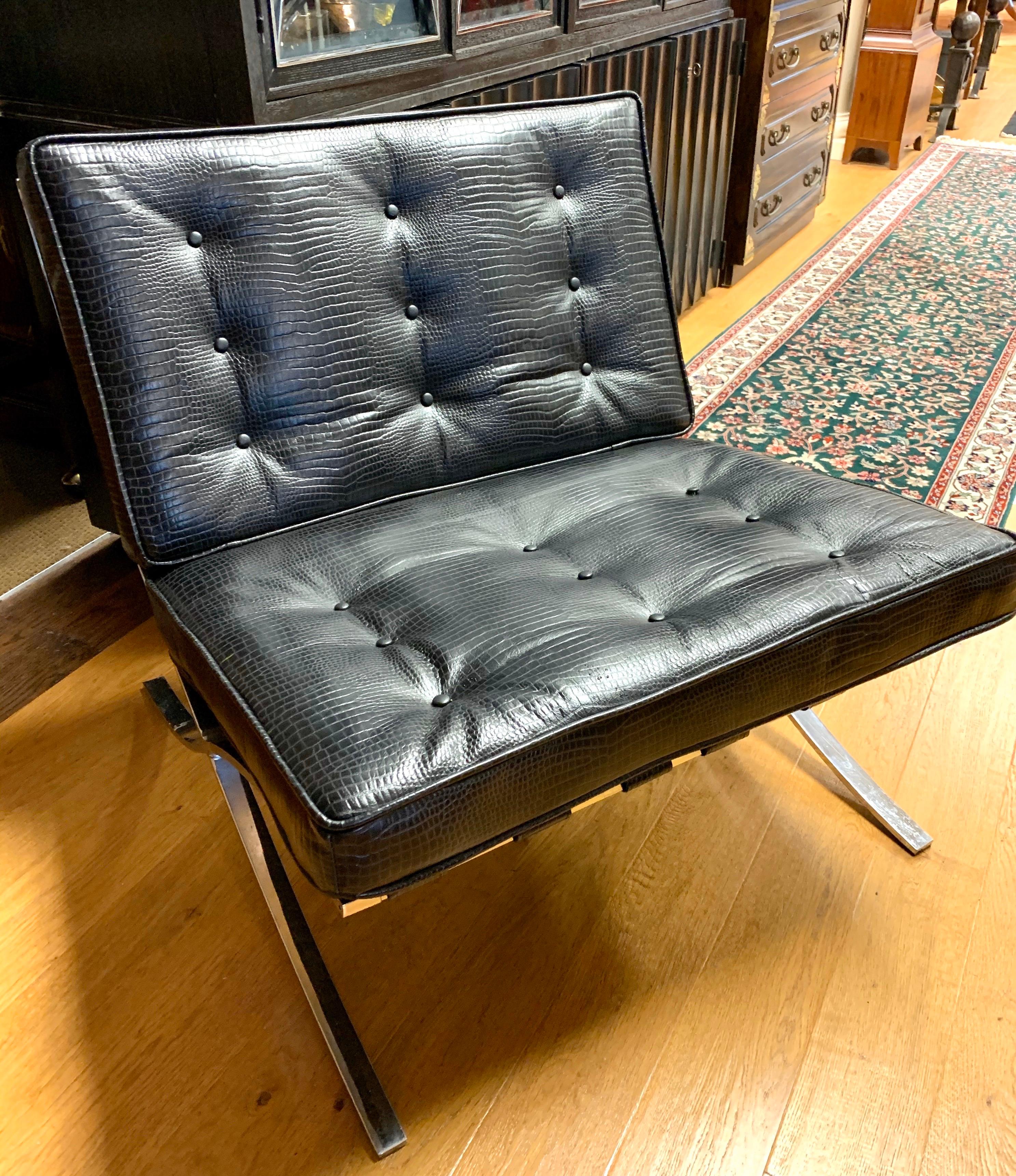 Mies van der Rohe Newly Upholstered Barcelona Chair 1