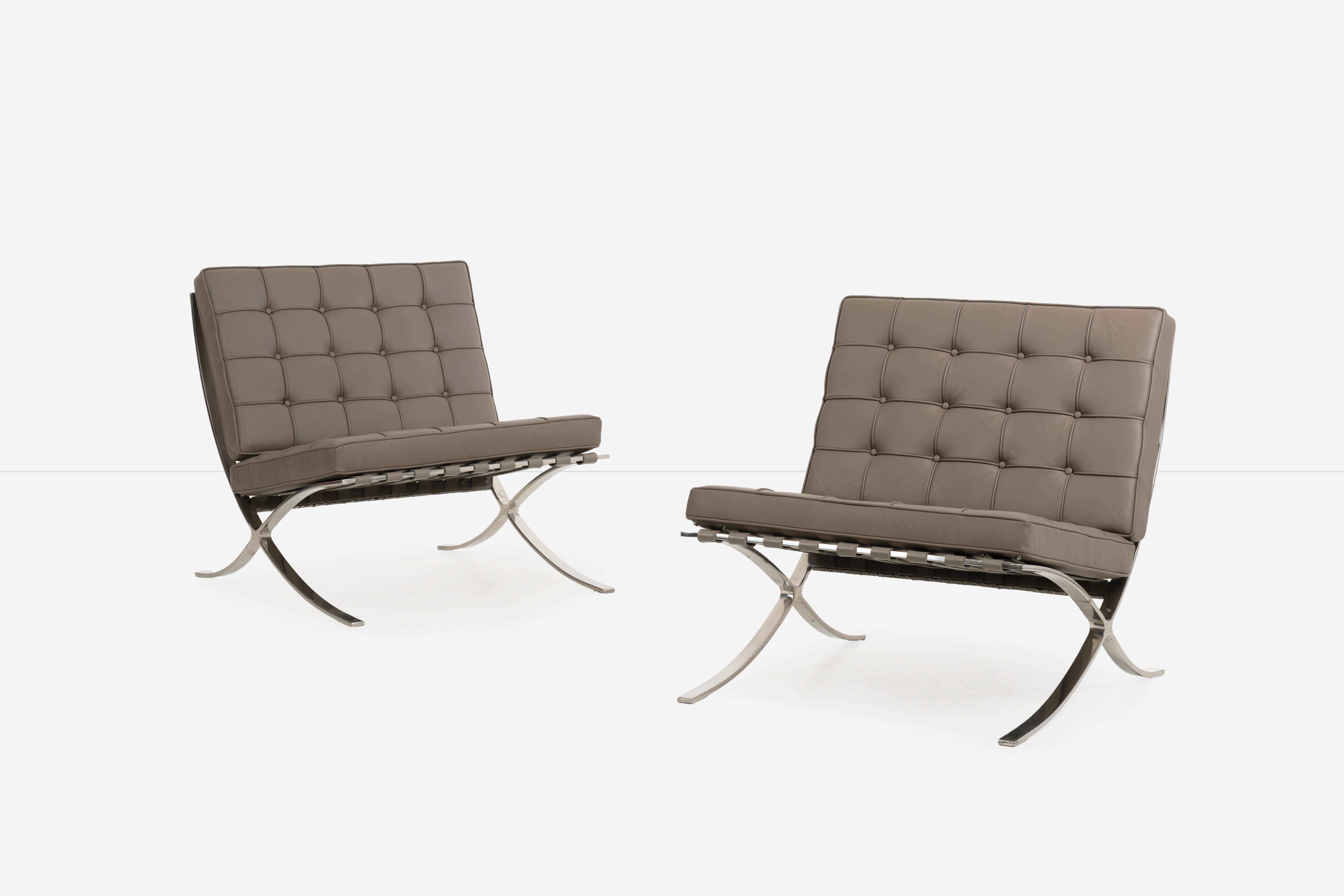 North American Mies van Der Rohe Pair of Barcelona Chairs and Ottoman for Knoll International
