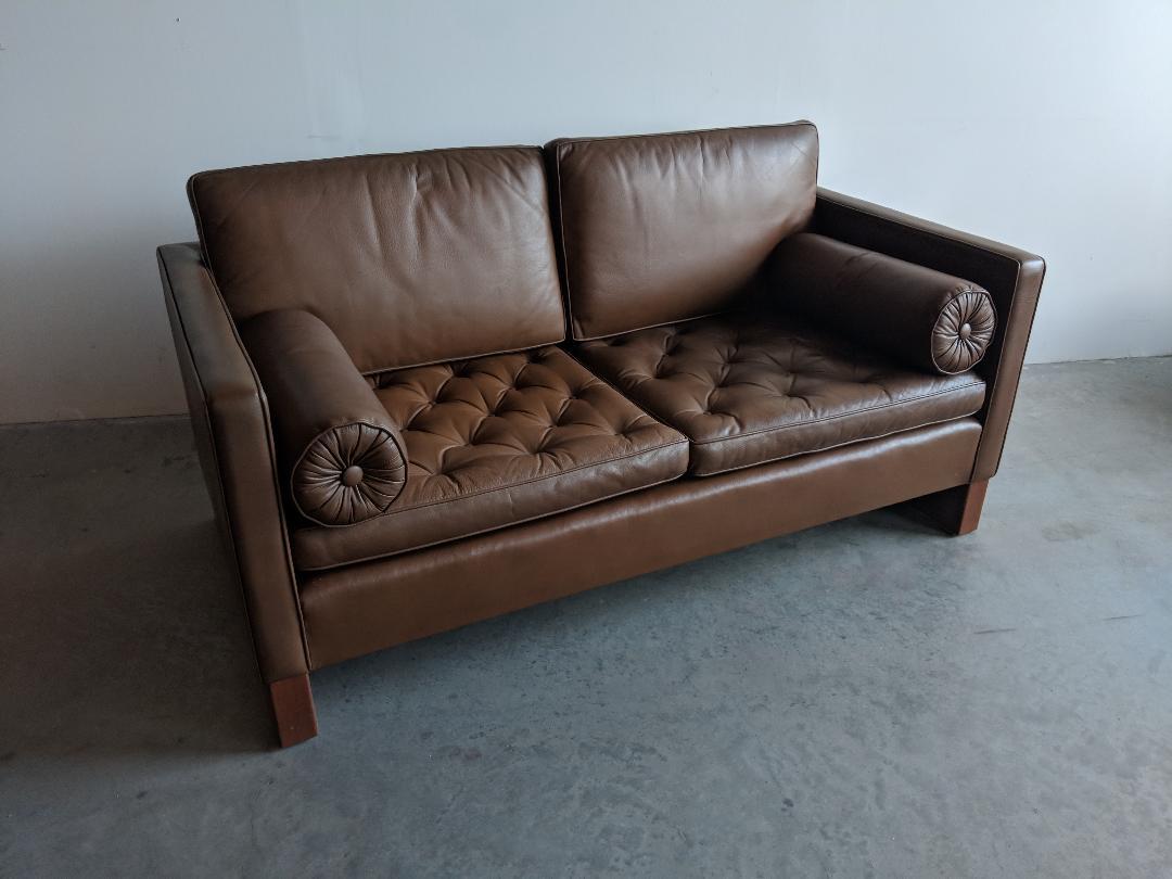 mies couch