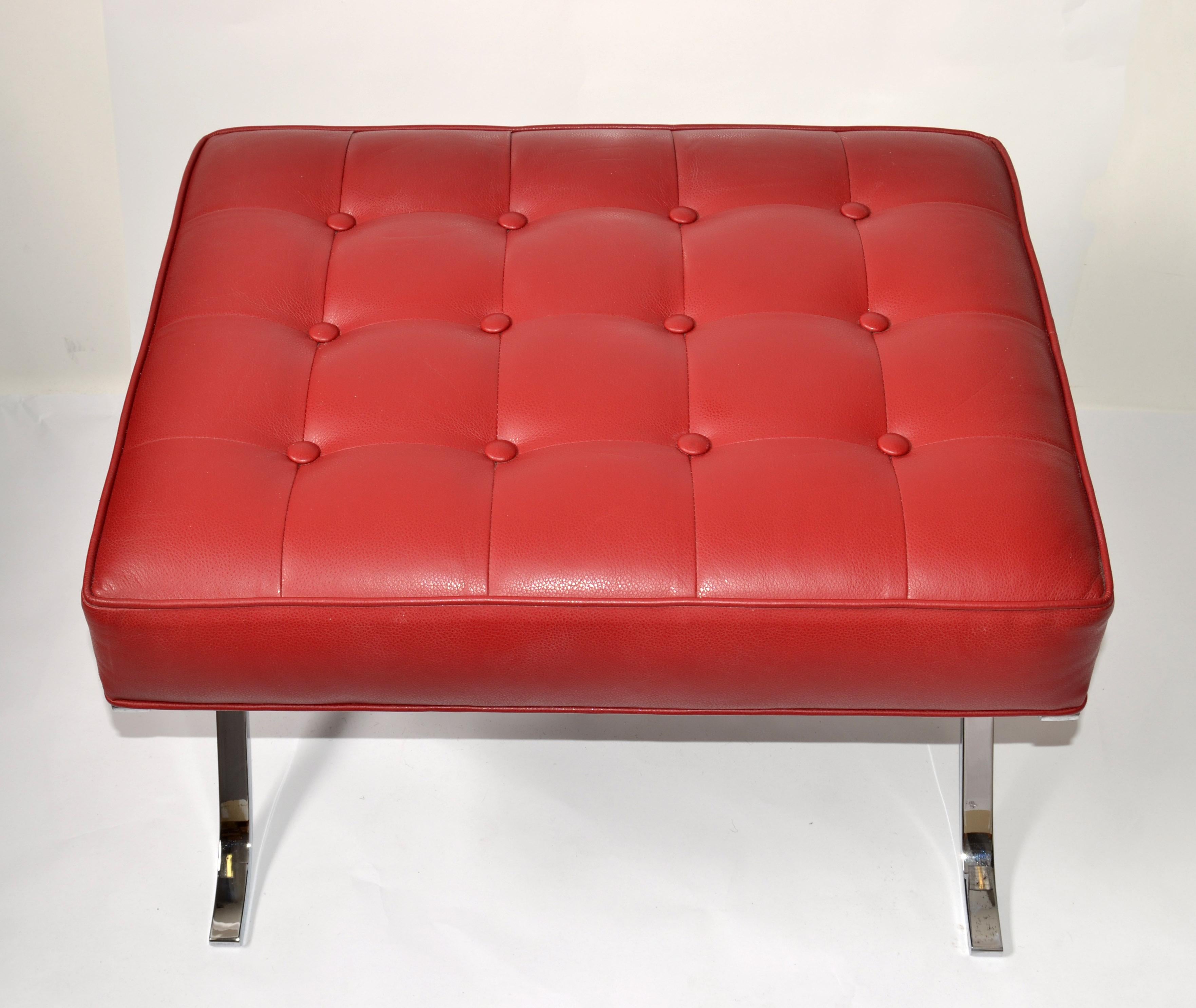 Late 20th Century Mies Van Der Rohe Style Barcelona Chromed Steel Red Vinyl Ottoman Footstool 1980 For Sale