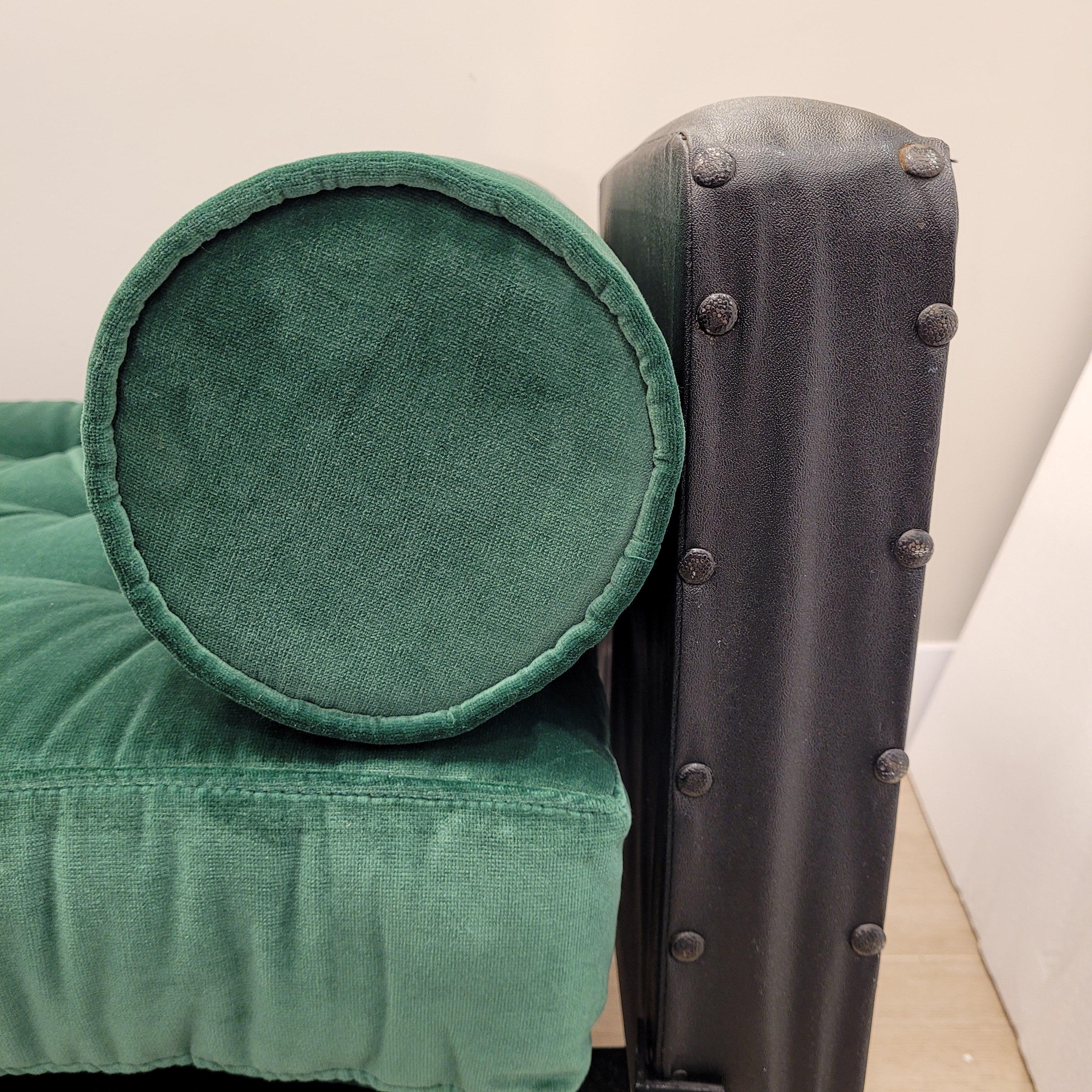 Mies Van der Rohe style Black green Daybed, Mid-century For Sale 7