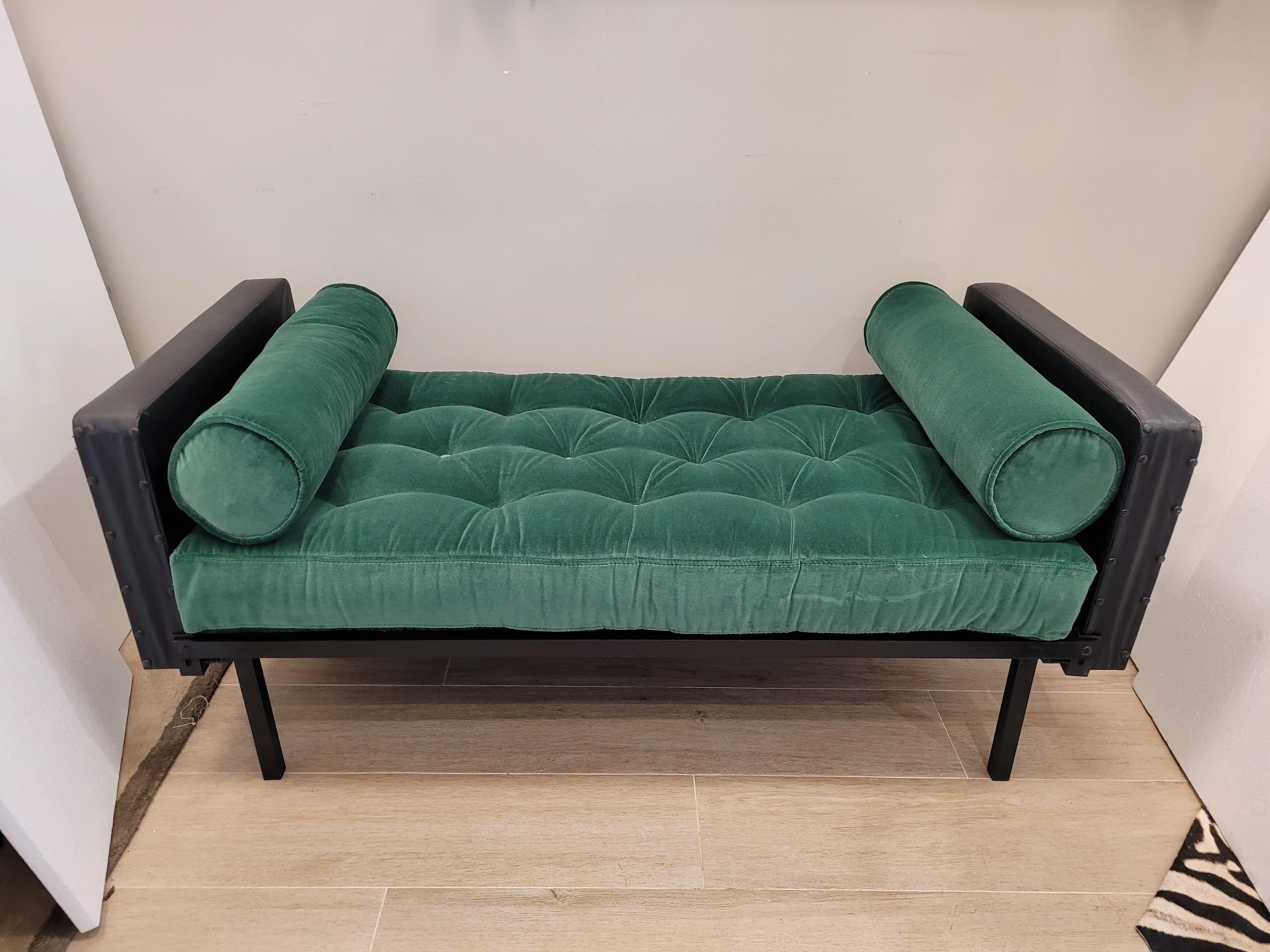European Mies Van der Rohe style Black green Daybed, Mid-century For Sale