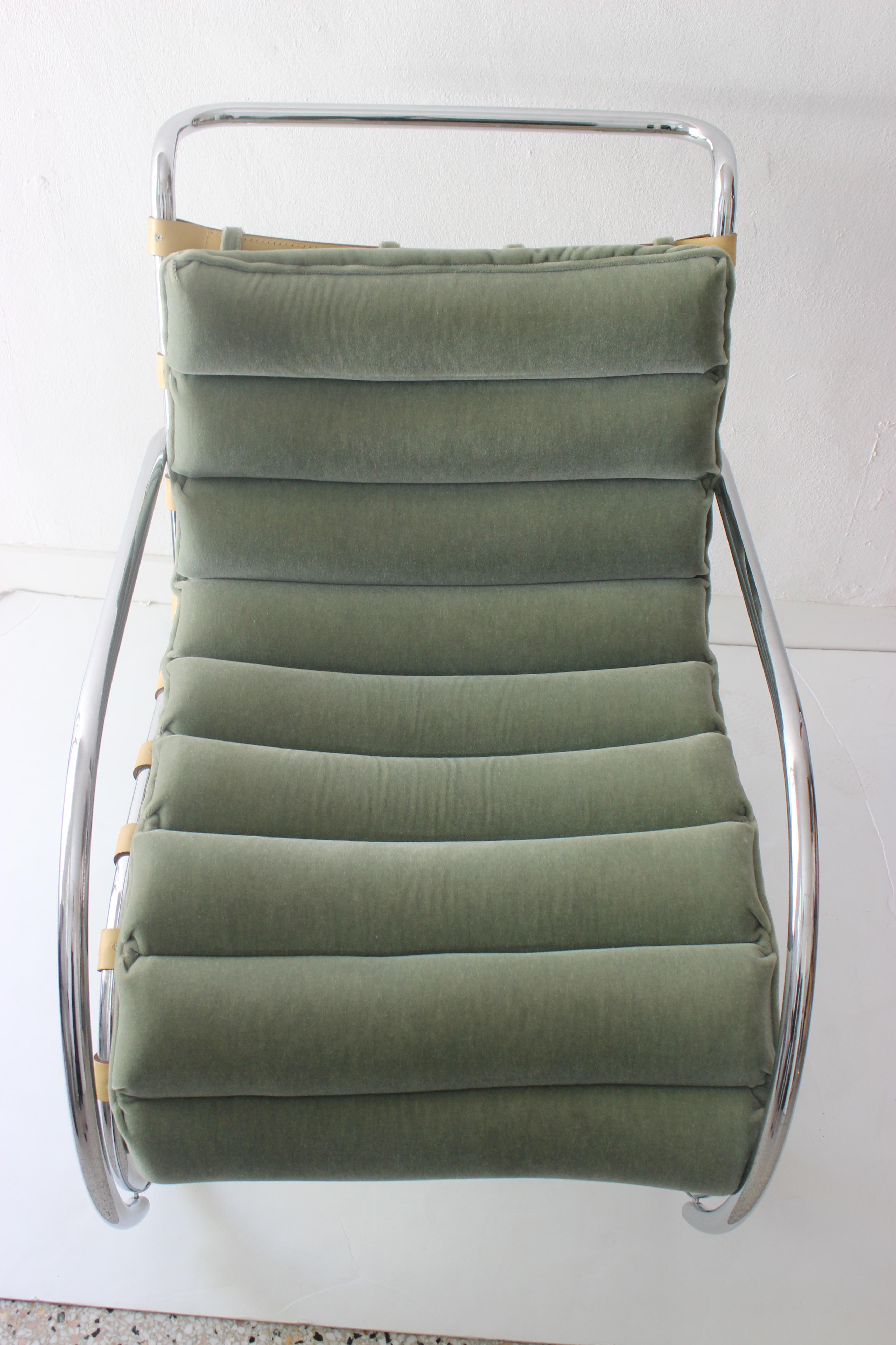 Mies van der Rohe Style Chair by Gordon International 1
