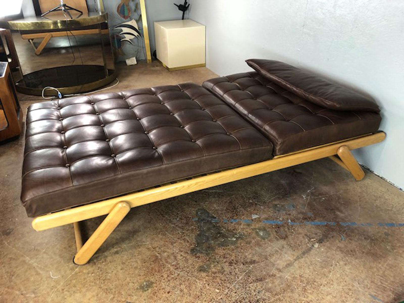 chair daybed