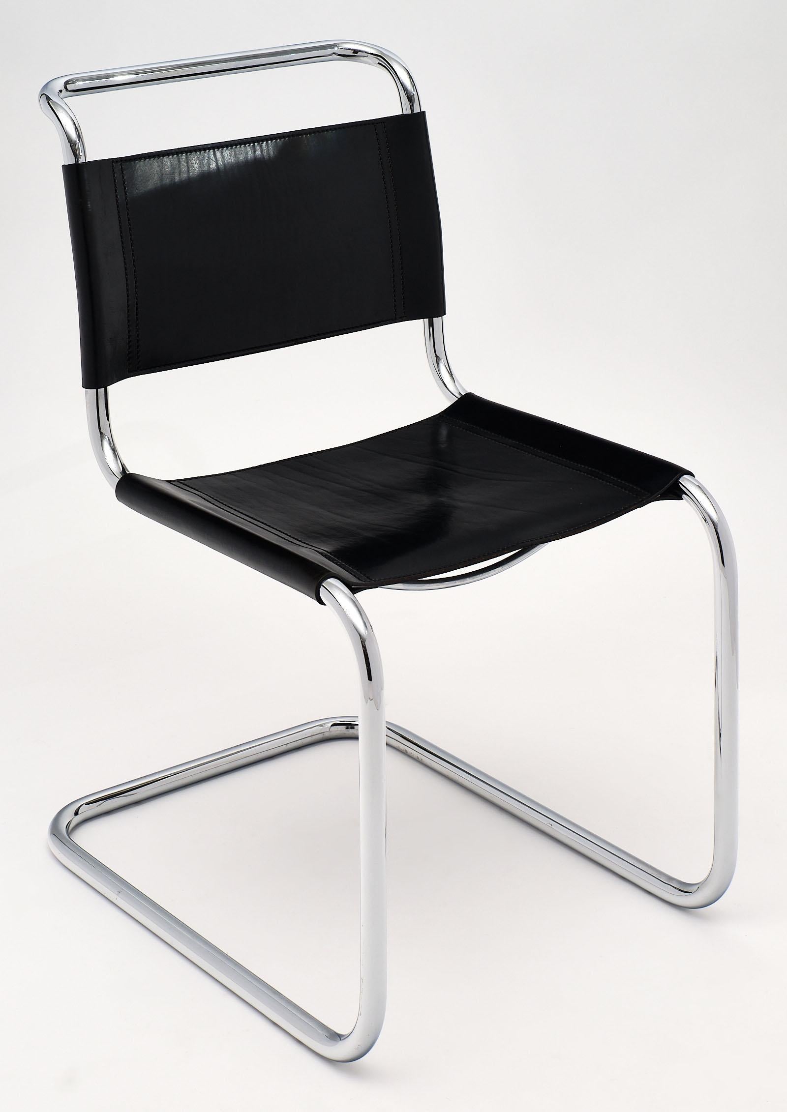 Excellent set of chairs featuring polished chrome frames and black leather seats and backs in excellent vintage condition. These iconic chairs are in fantastic condition and are very comfortable. We love the midcentury style and high quality of the